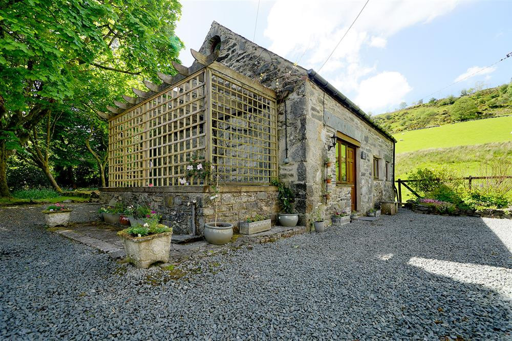 The Coach House 2