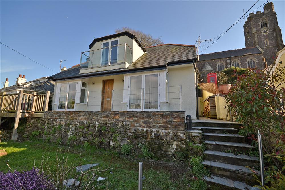 The front aspect of Churchunder.