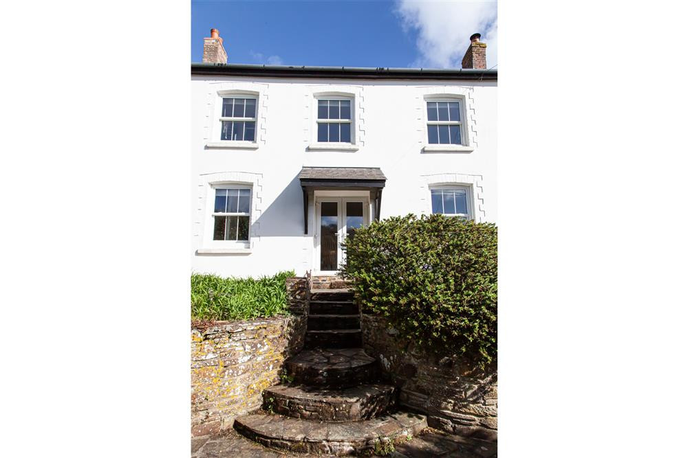 Steps to the front garden