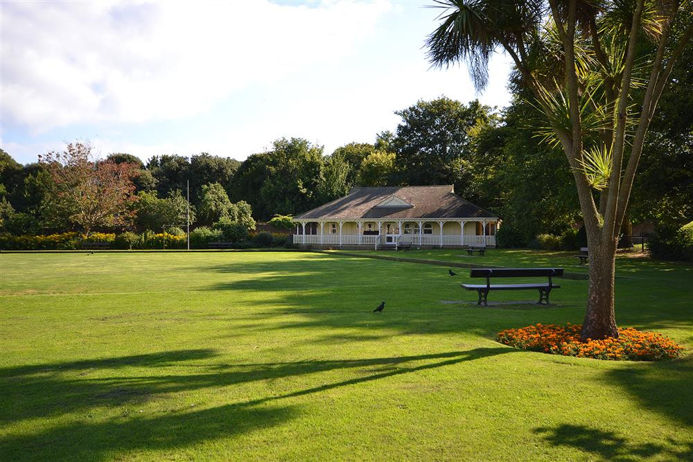 Picturesque bowling green between the ruins in the centre of Christchurch