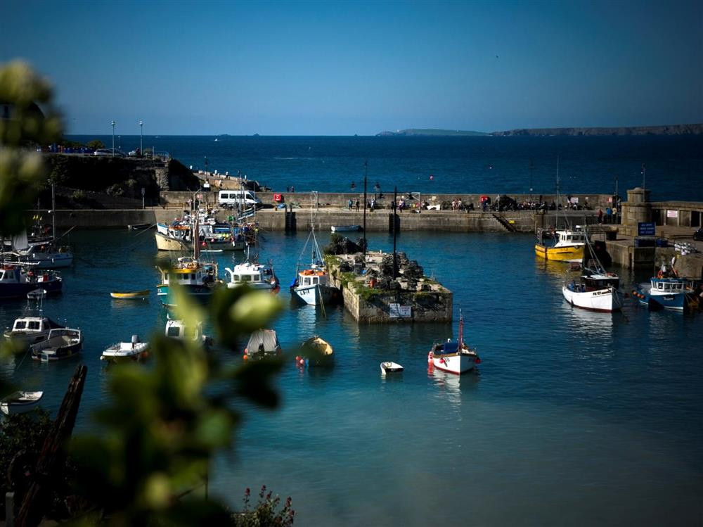Newquay Harbour 5 miles