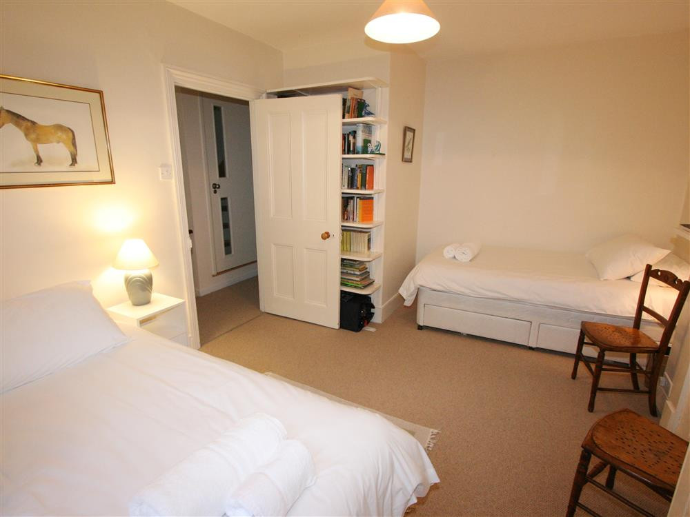 First floor twin bedroom 