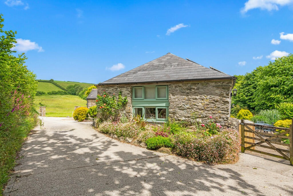 Gated front of Little Cumery