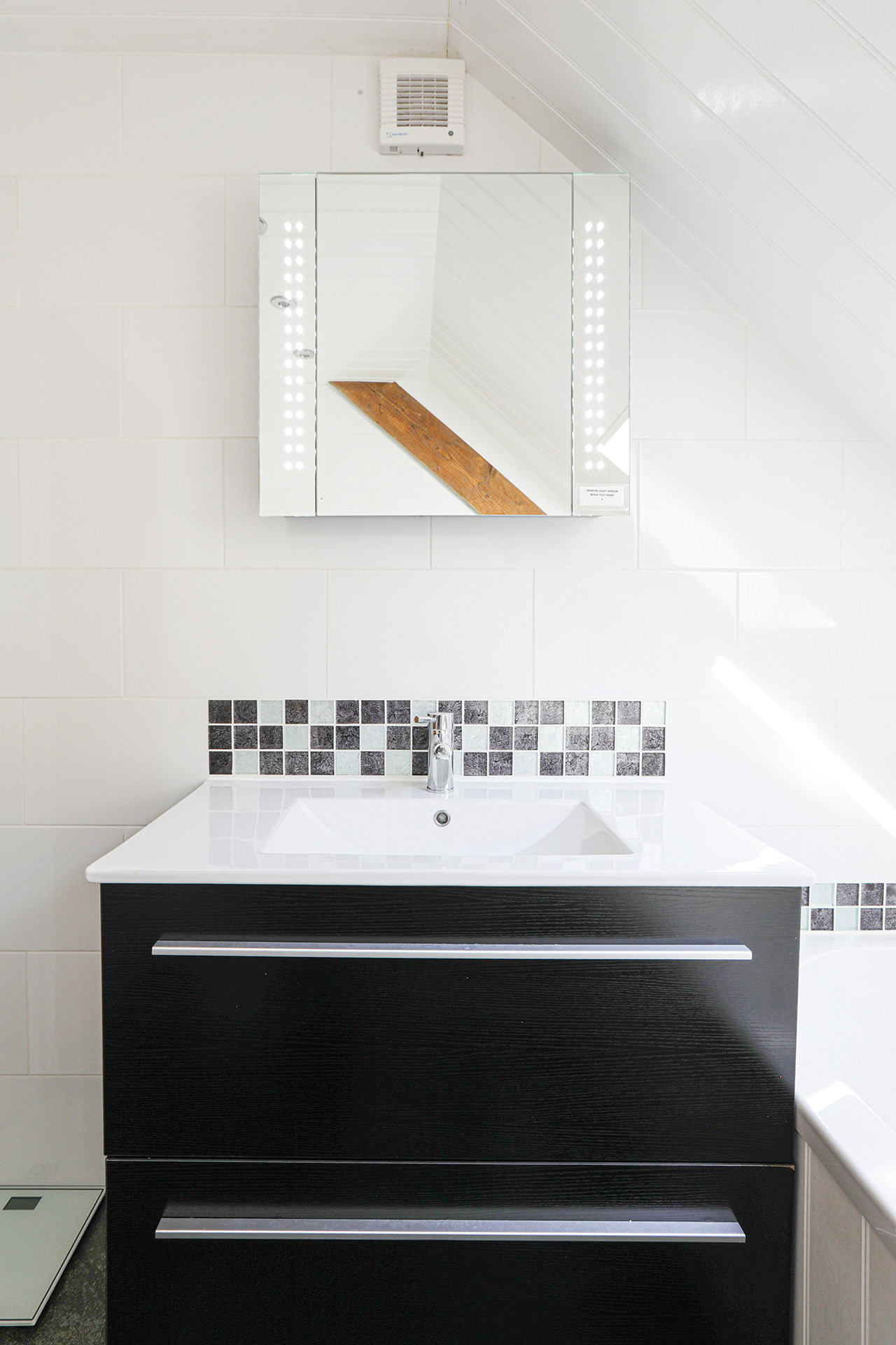 Property image 20 for THC1015