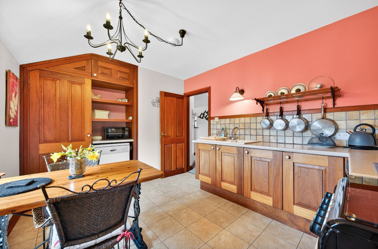 Property image 6 for THC829