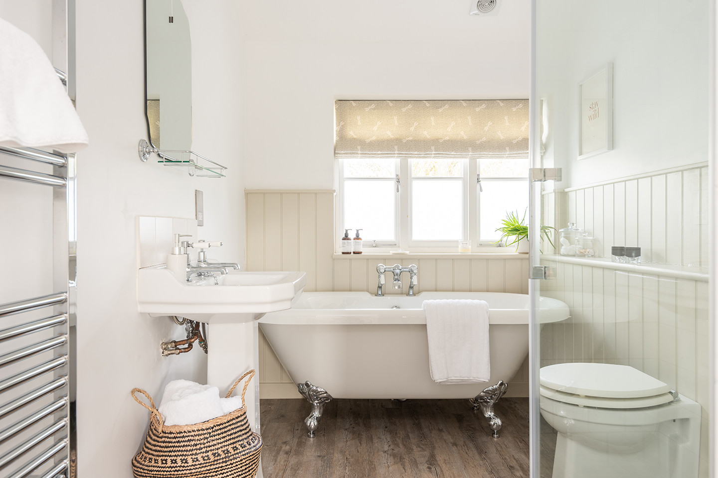 Master bedroom en suite 