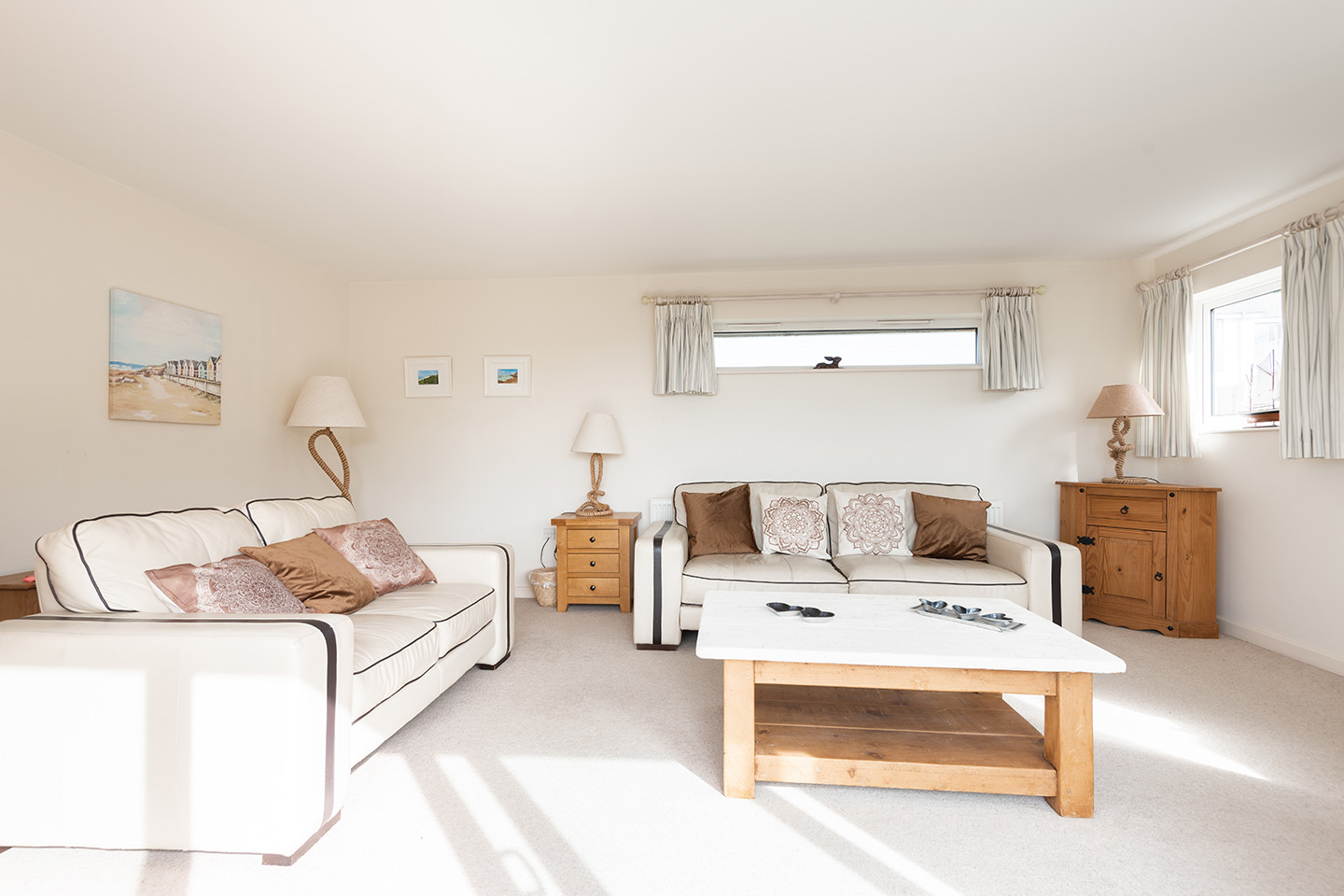 Another look at the sunny lounge