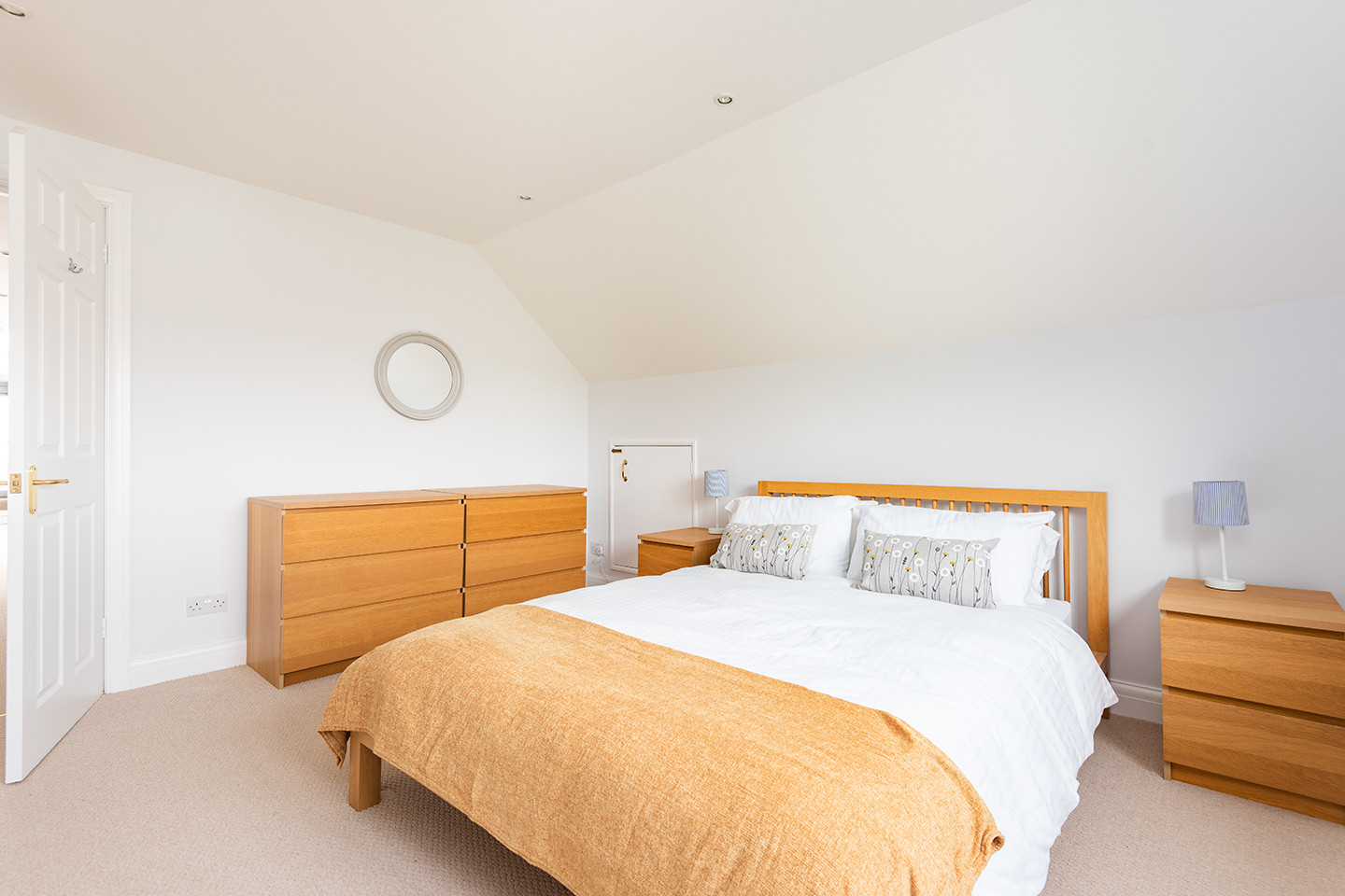 another look at the very spacious rear facing double bedroom