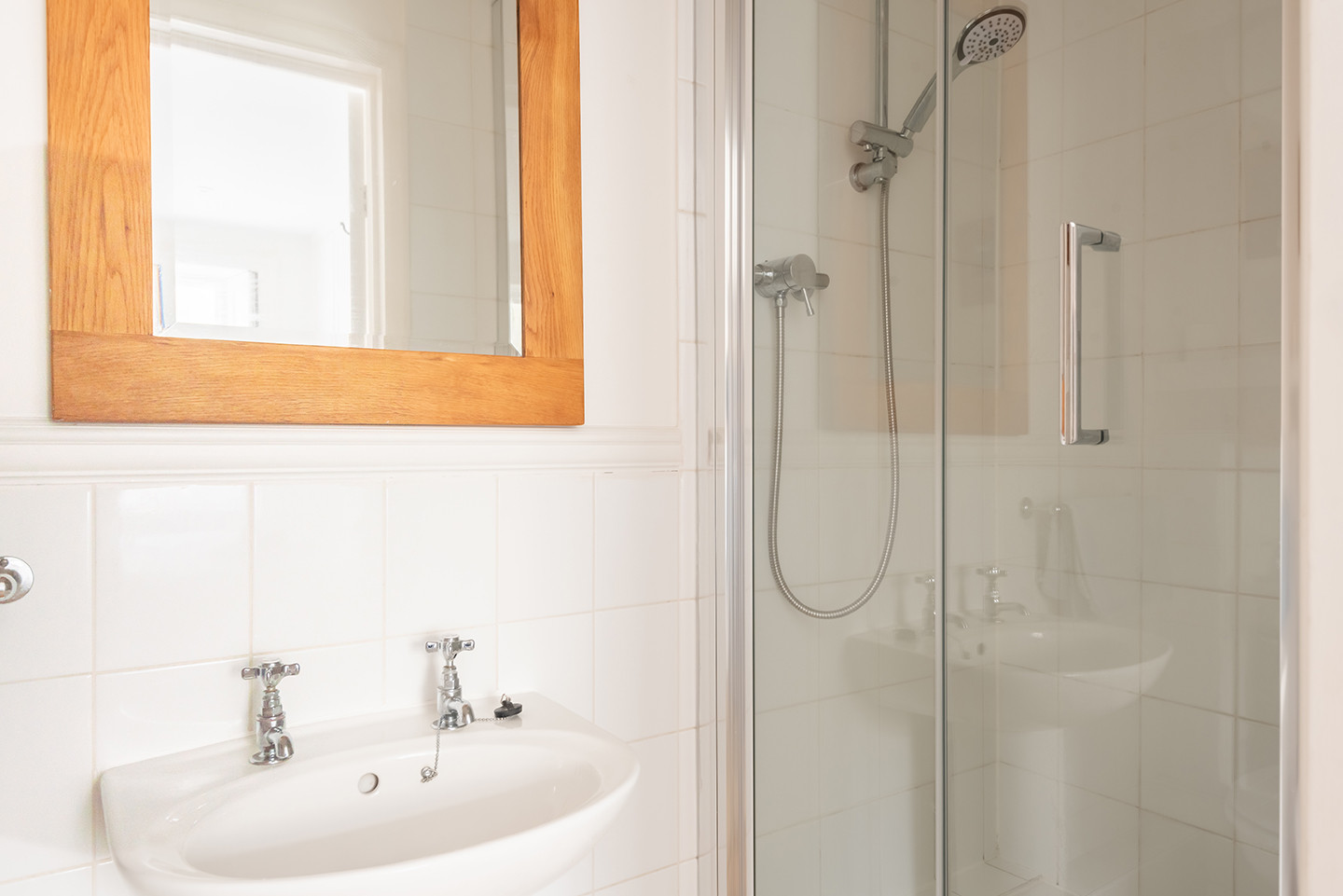 En suite to bedroom 1 