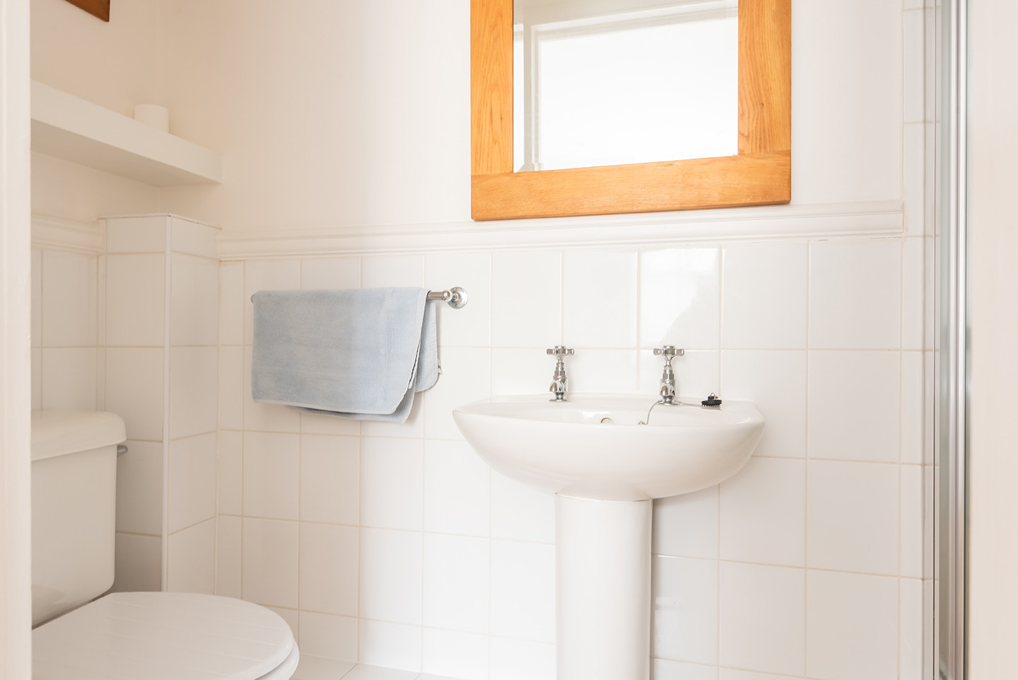 En suite to bedroom 1 