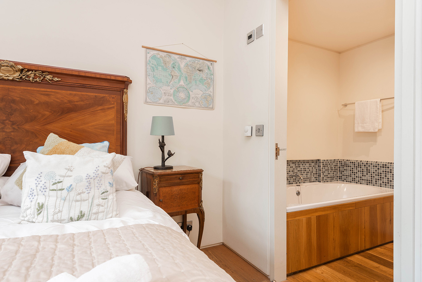 Property image 23 for THCOLDCH