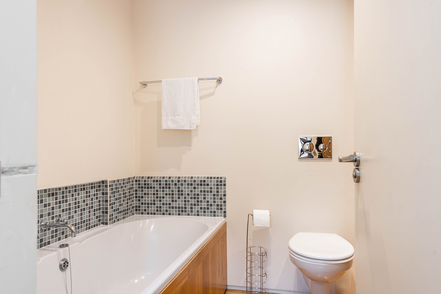 Property image 26 for THCOLDCH