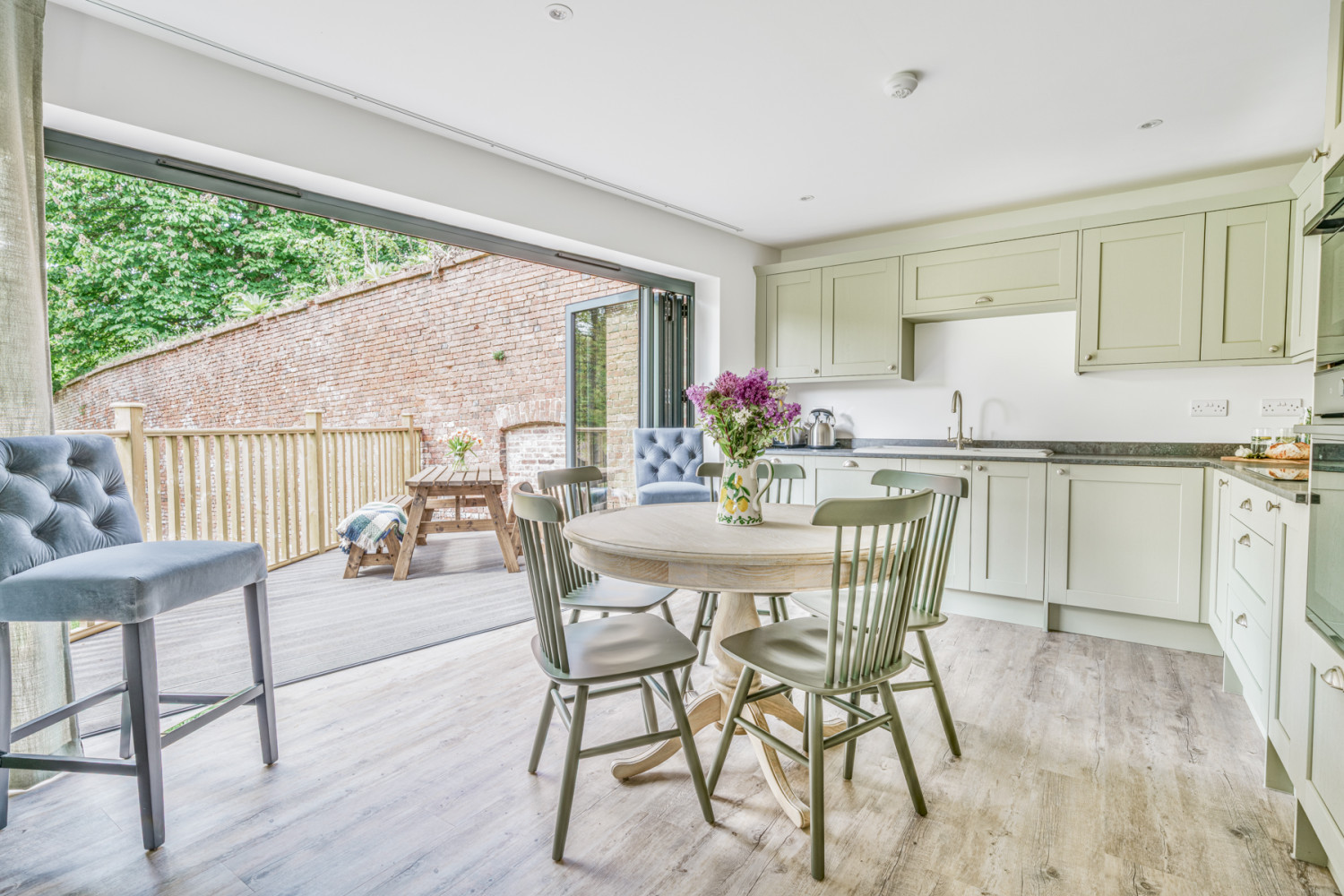 Property image 12 for THCA861