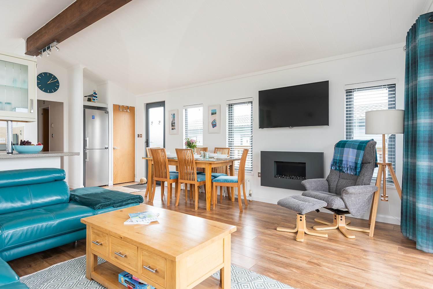 Another view of the sitting room showing the flame effect fire.