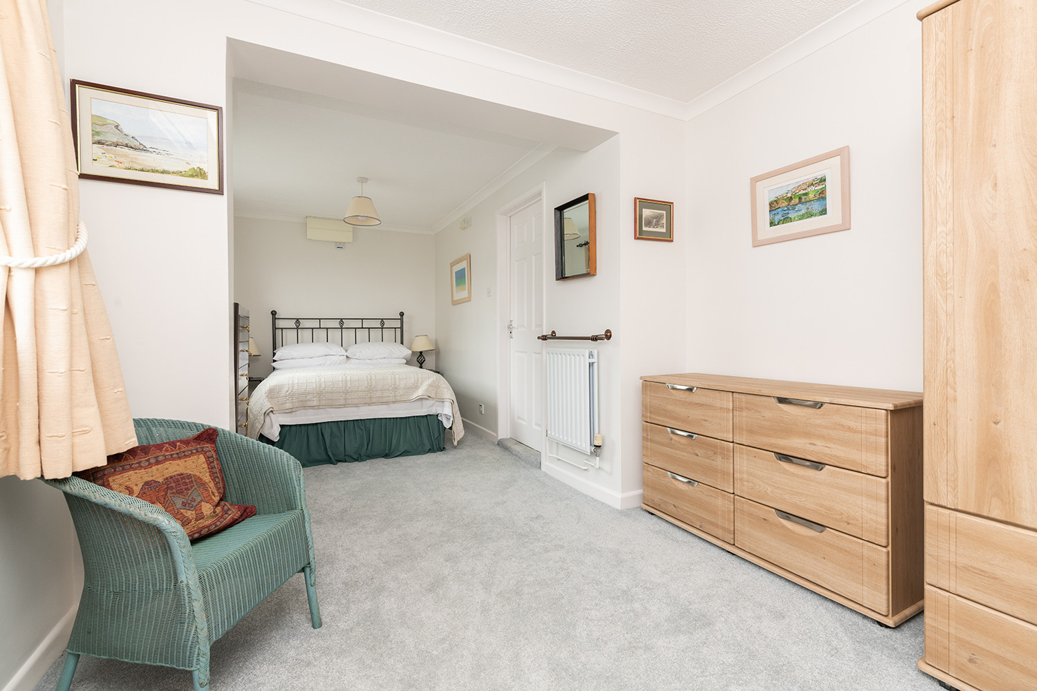 Downstairs double bedroom 