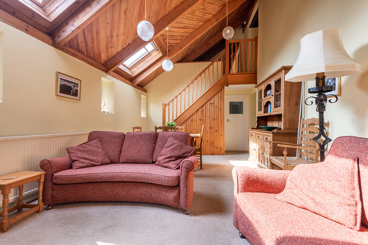 Another look at the lounge 