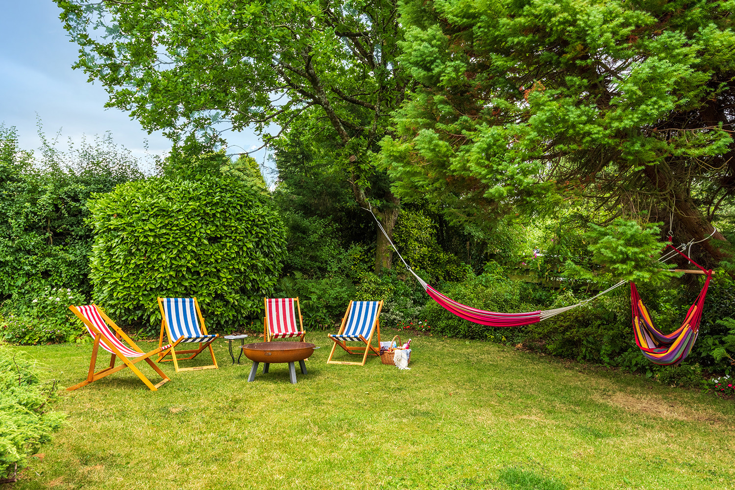 The gorgeous gardens 