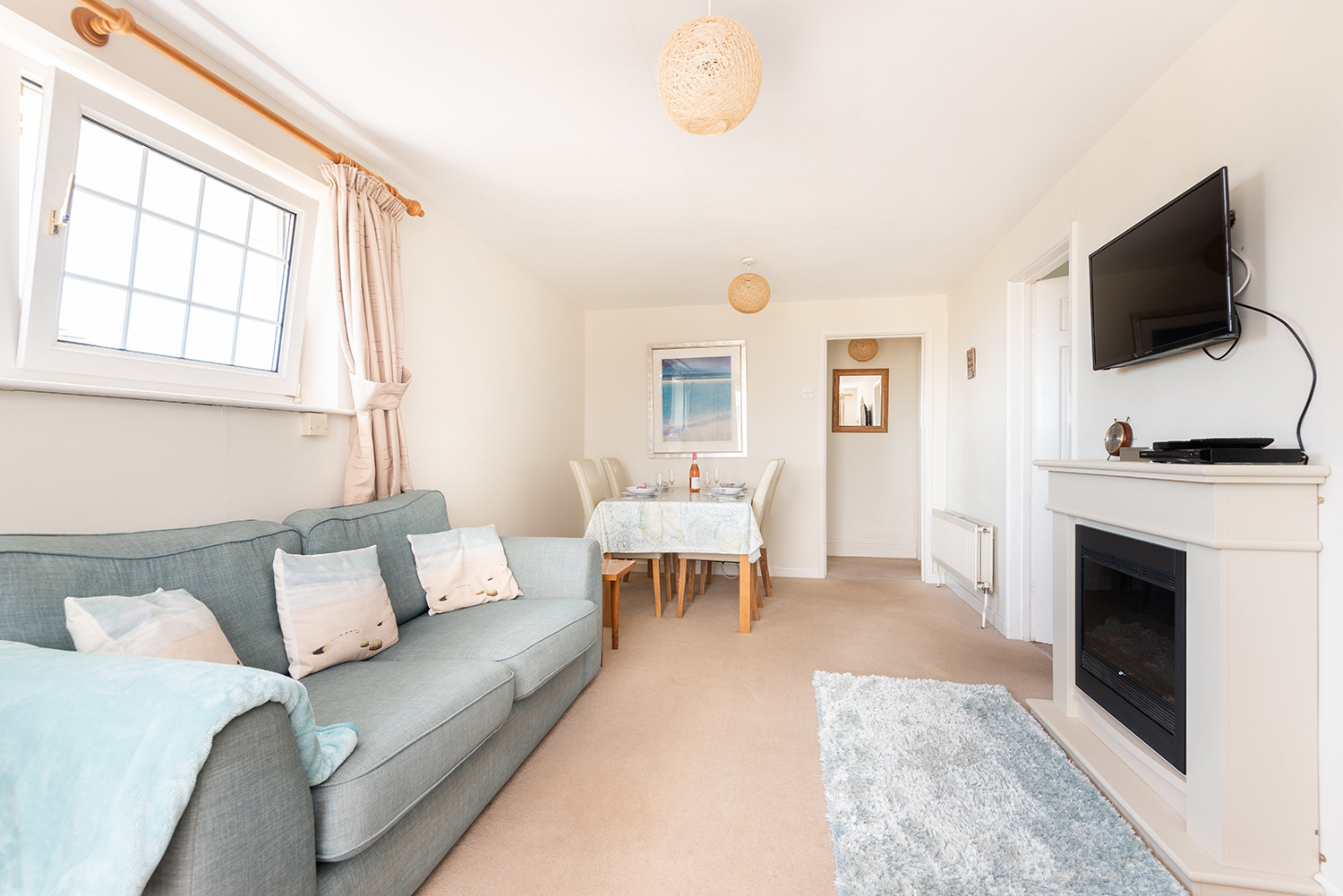 Open plan living room with dining area