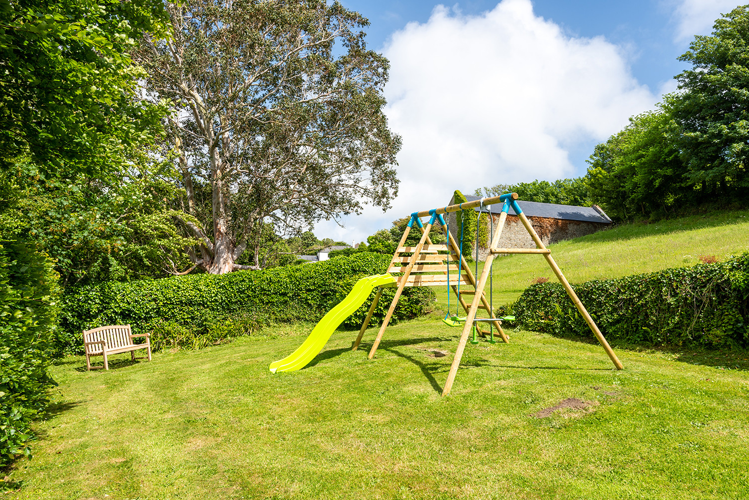 Fantastic play area 