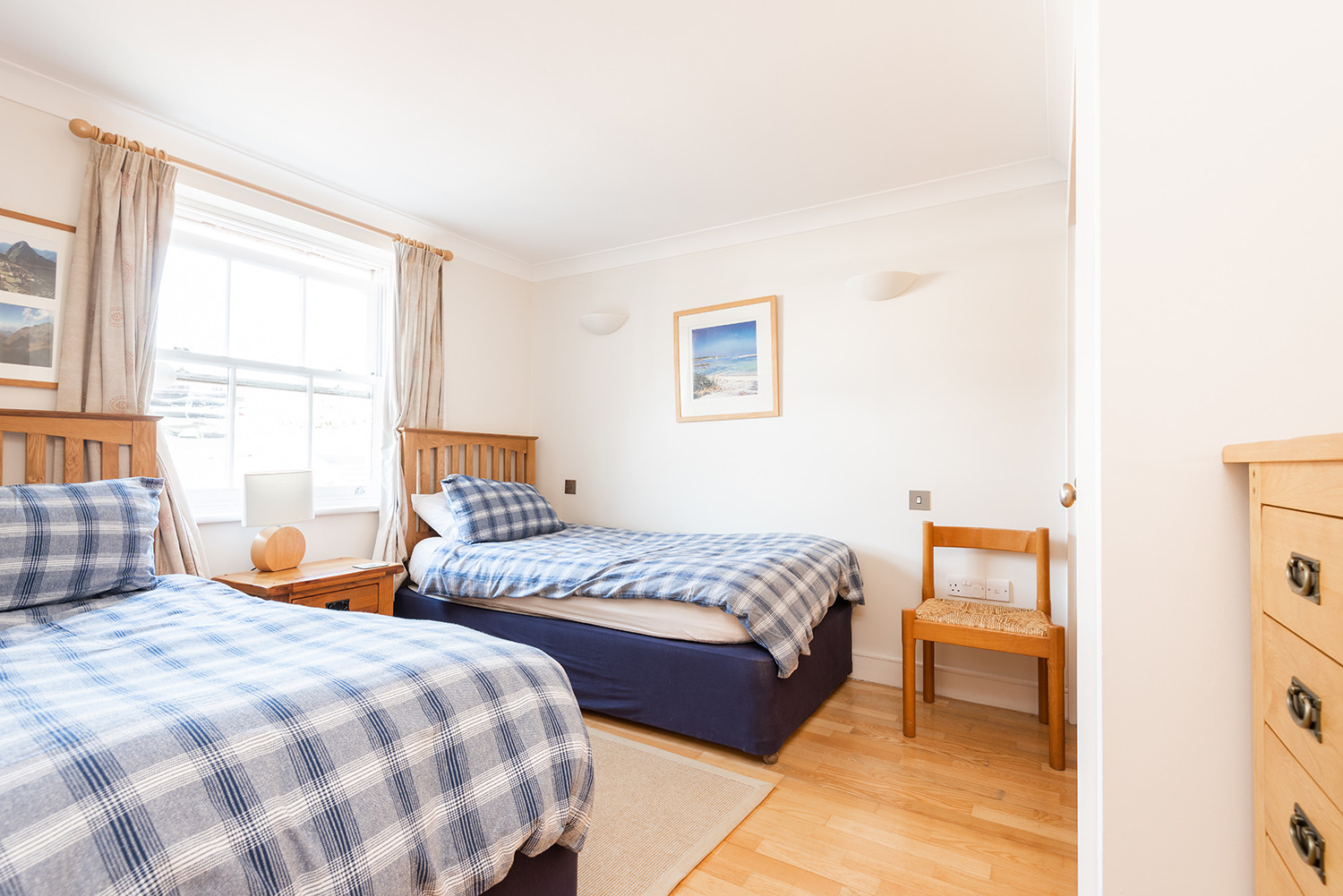 The spacious twin bedroom 