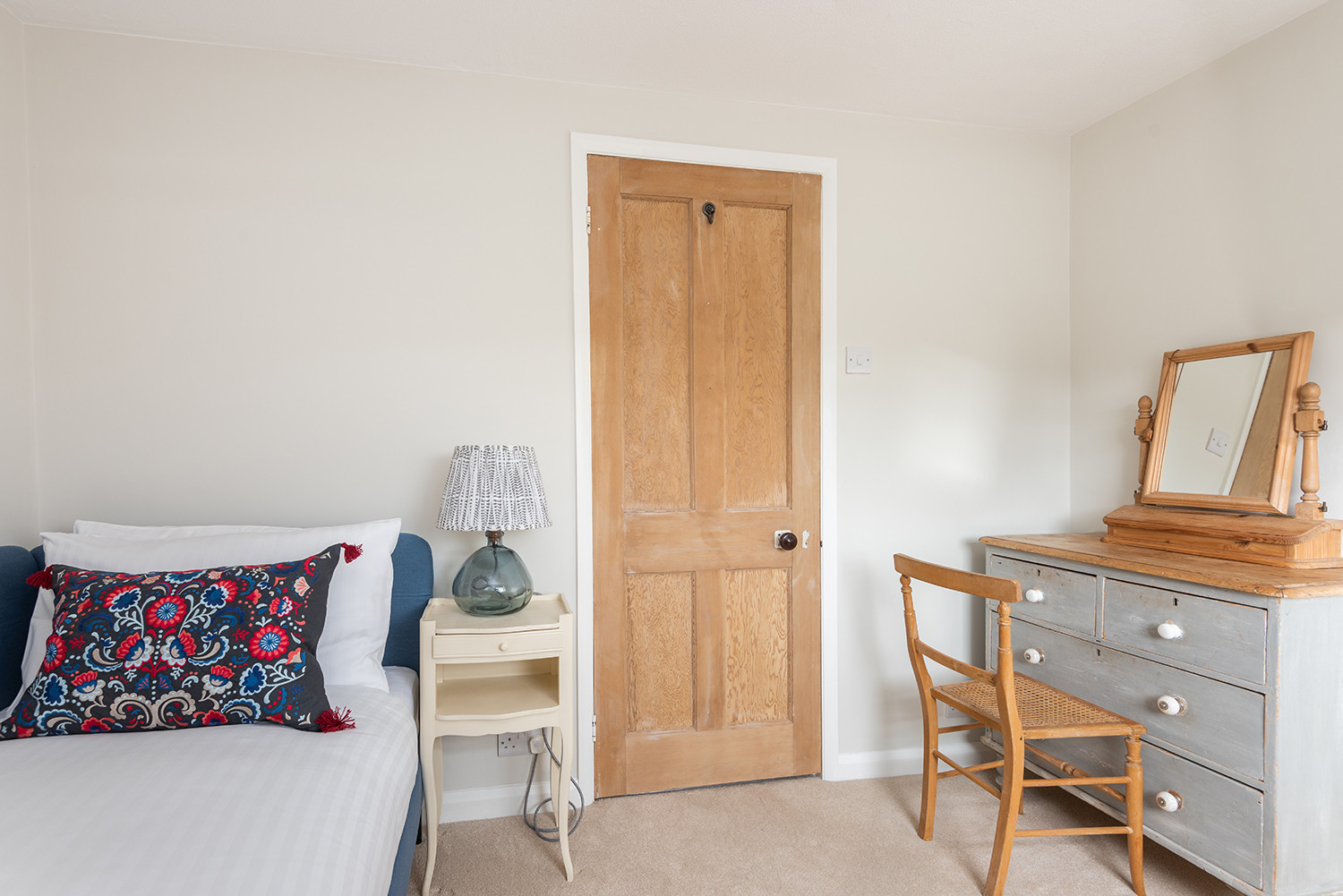 Bedroom three with 3ft single bed. 