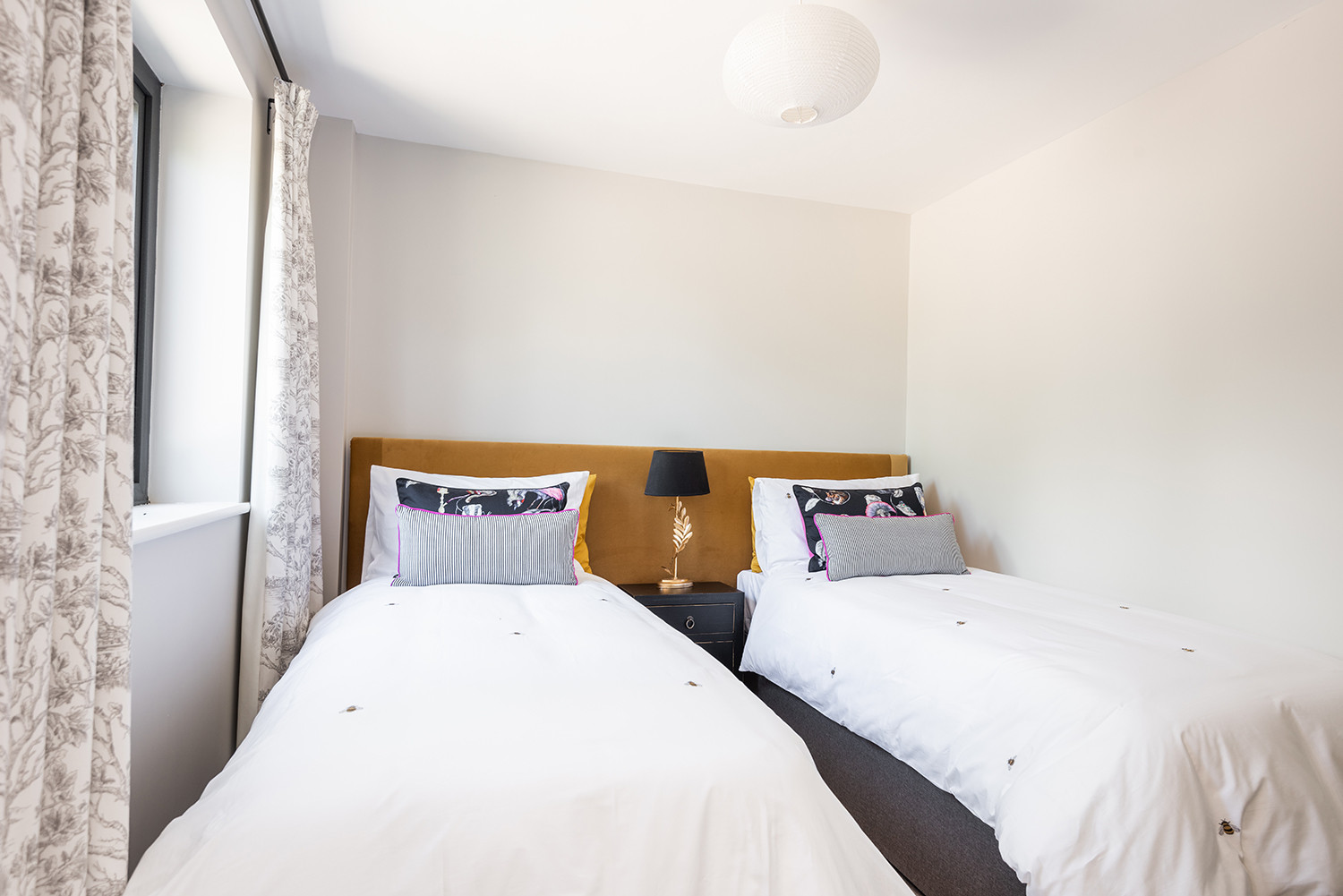 Another look at the twin bedroom