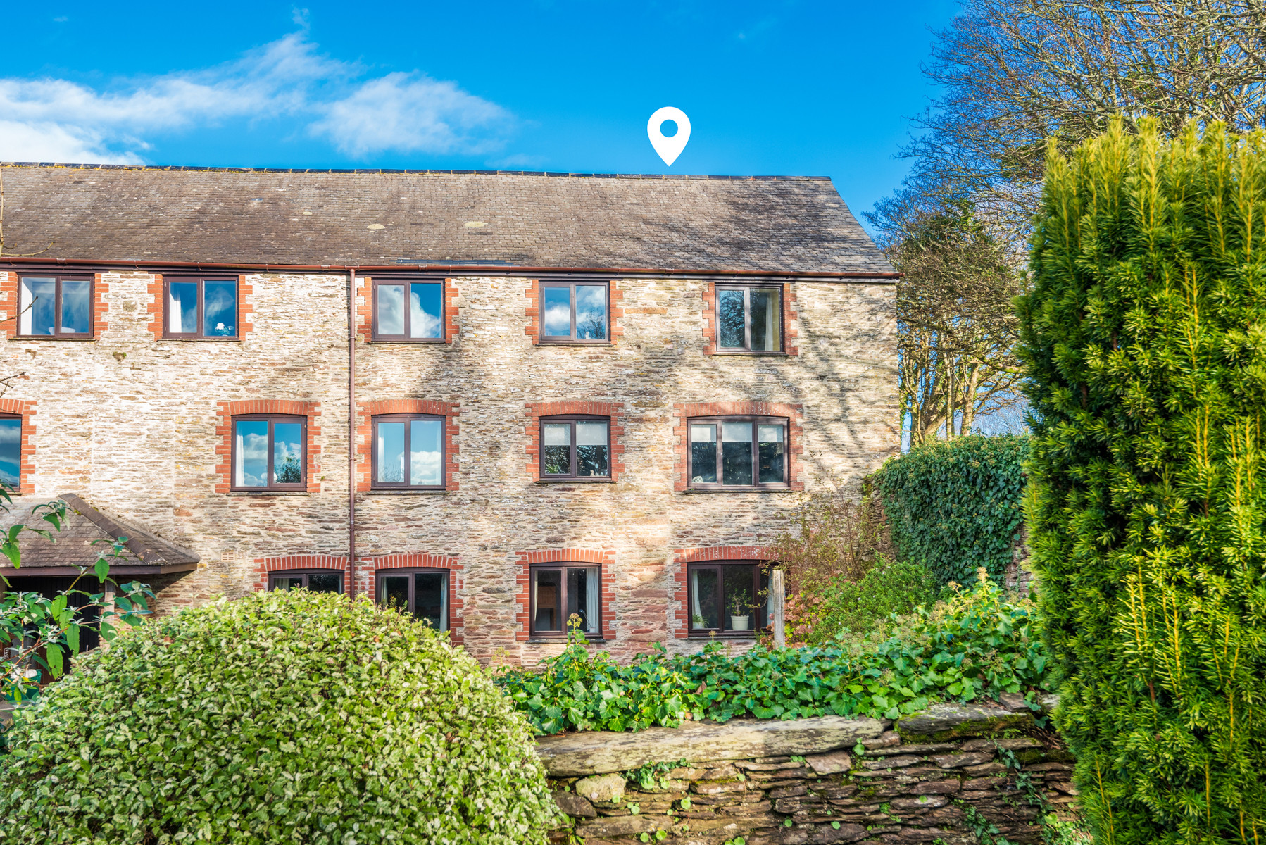 Showing the location