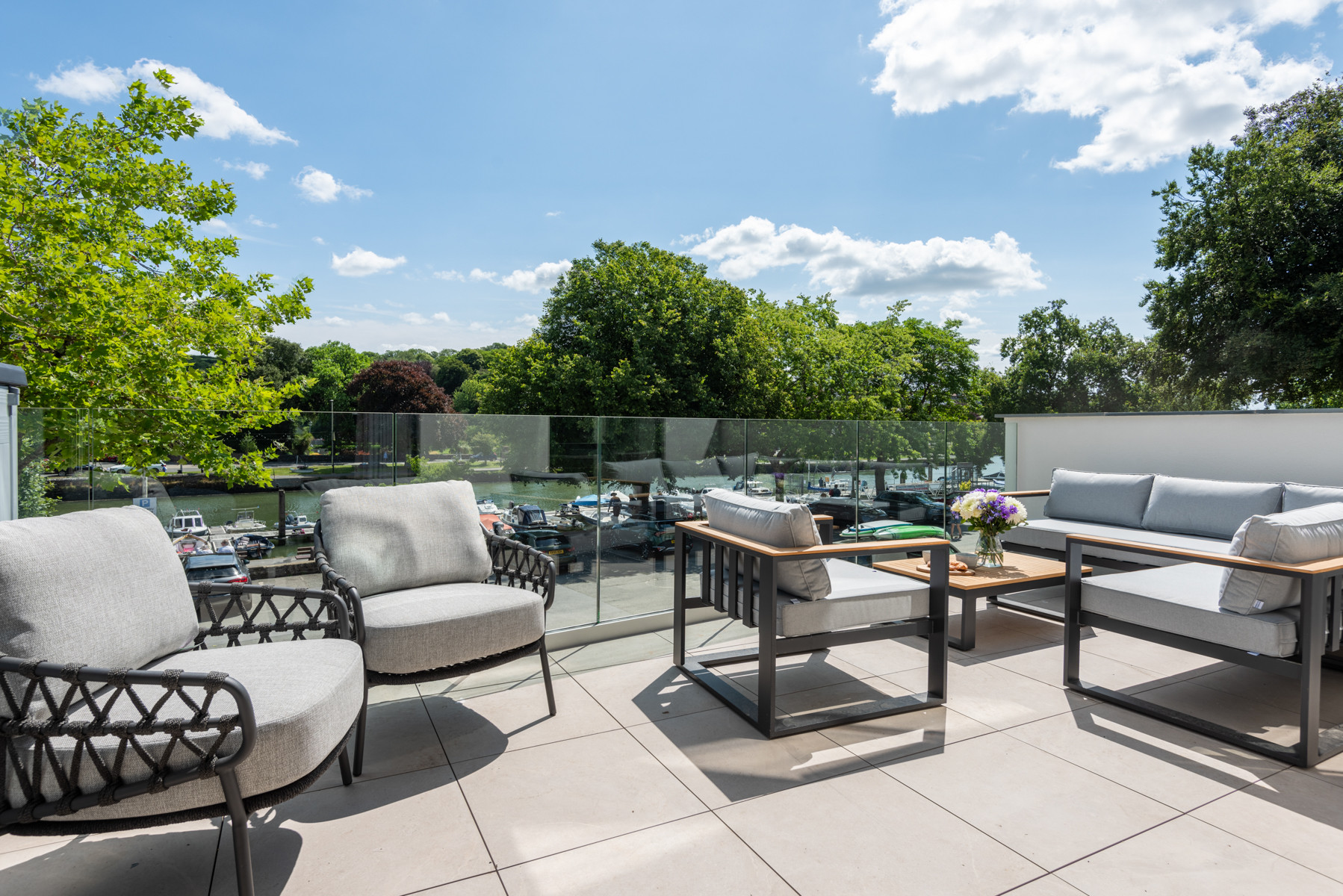 Comfortable al fresco seating