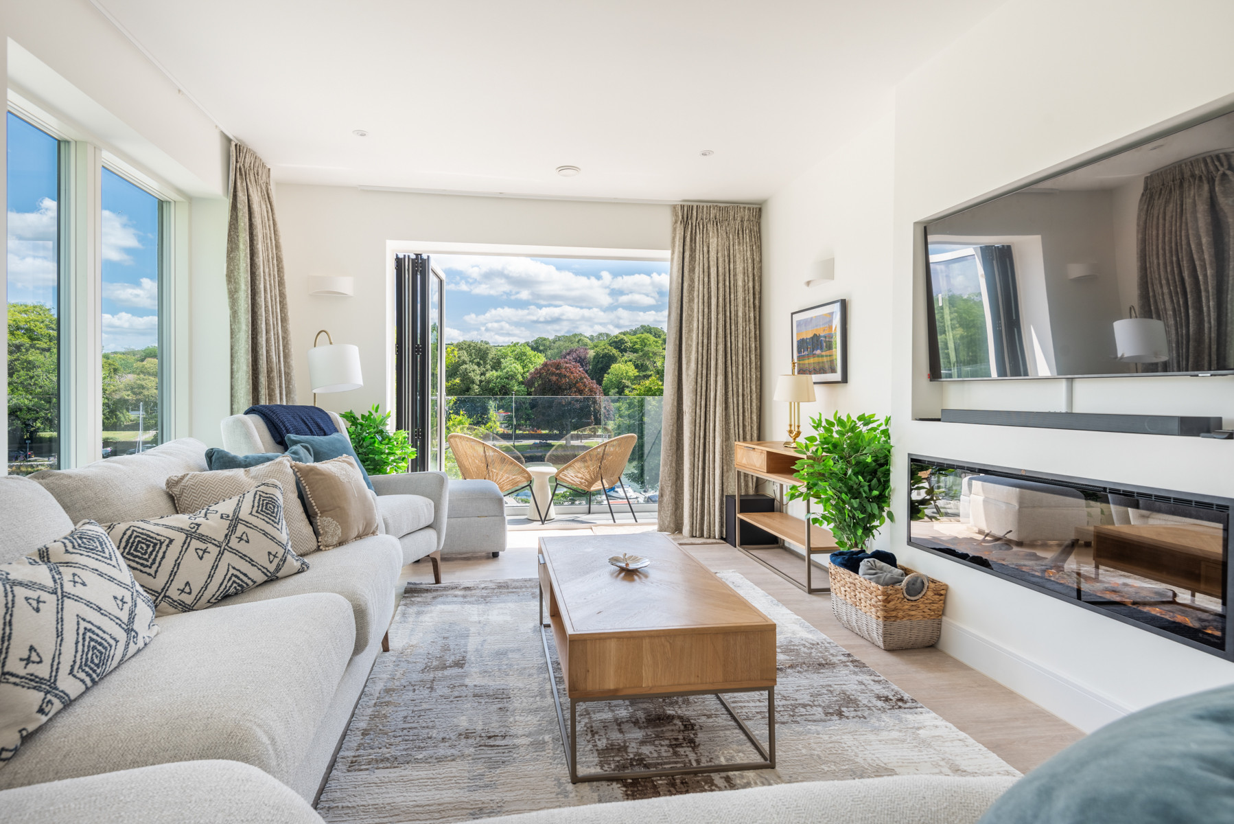 Stunning and stylish lounge on the first floor with estuary views.