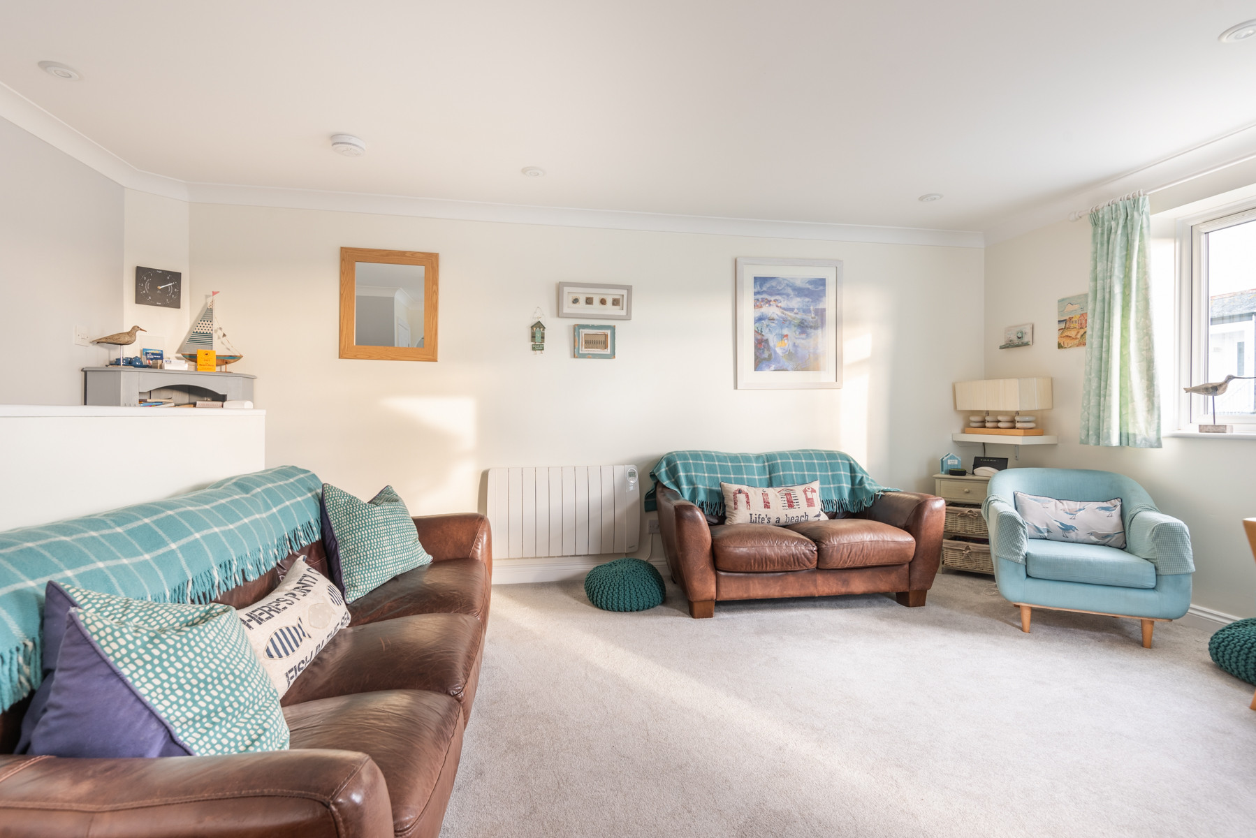 Plenty of seating and space in the lounge area