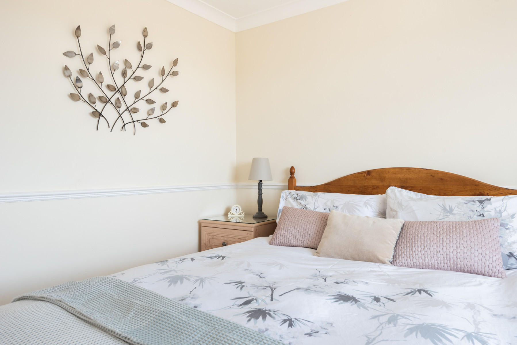 The bright and comfortable bedroom