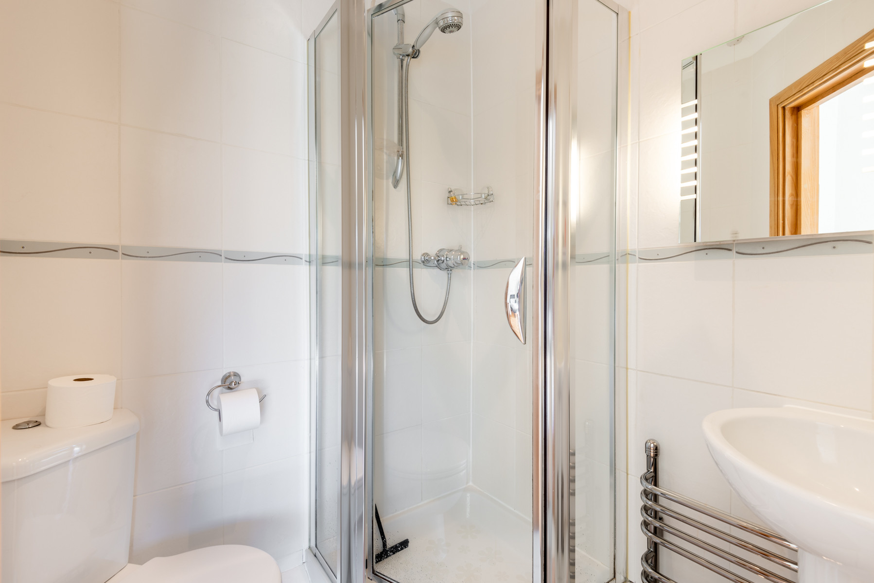The ensuite.