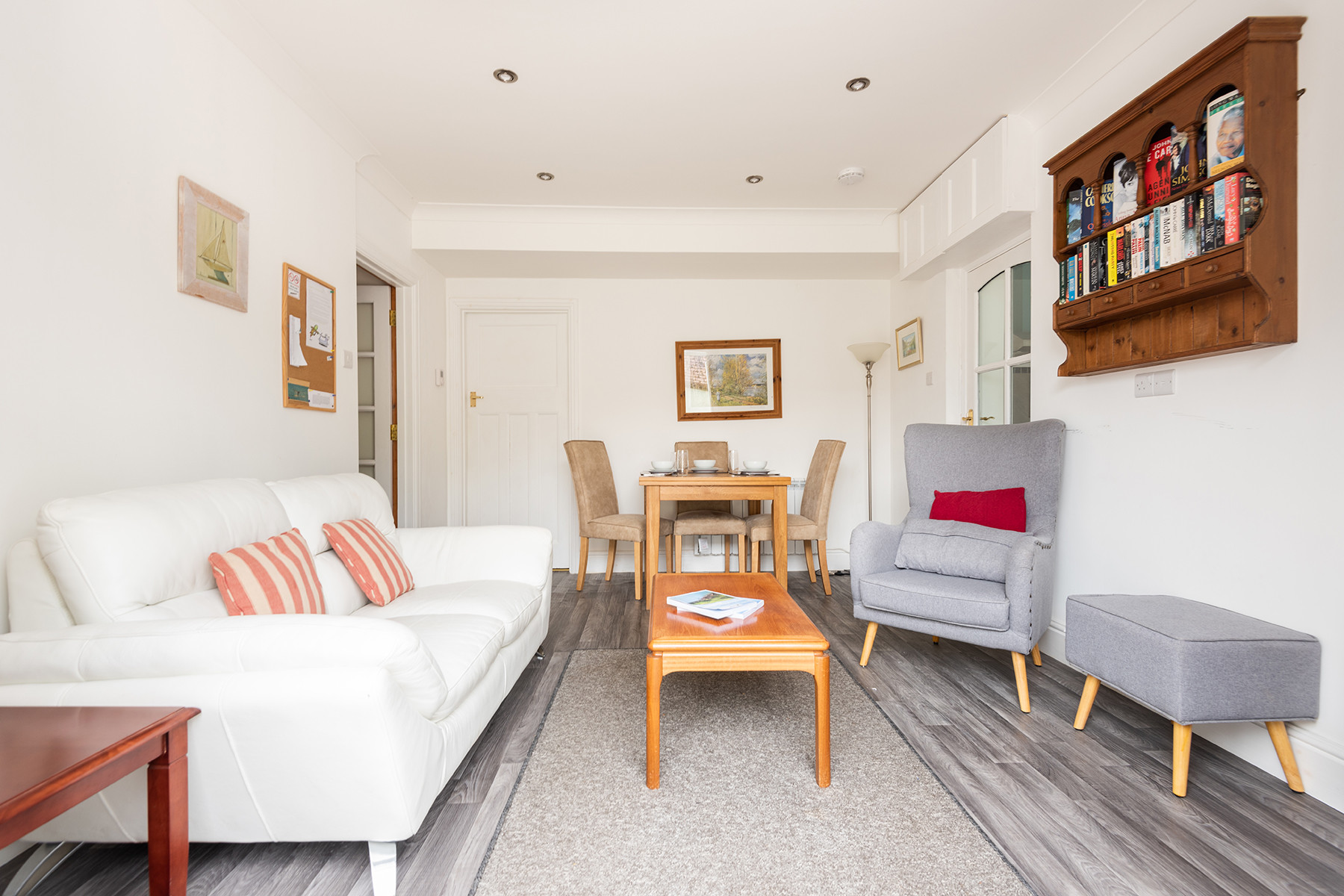 Comfortably furnished for 2