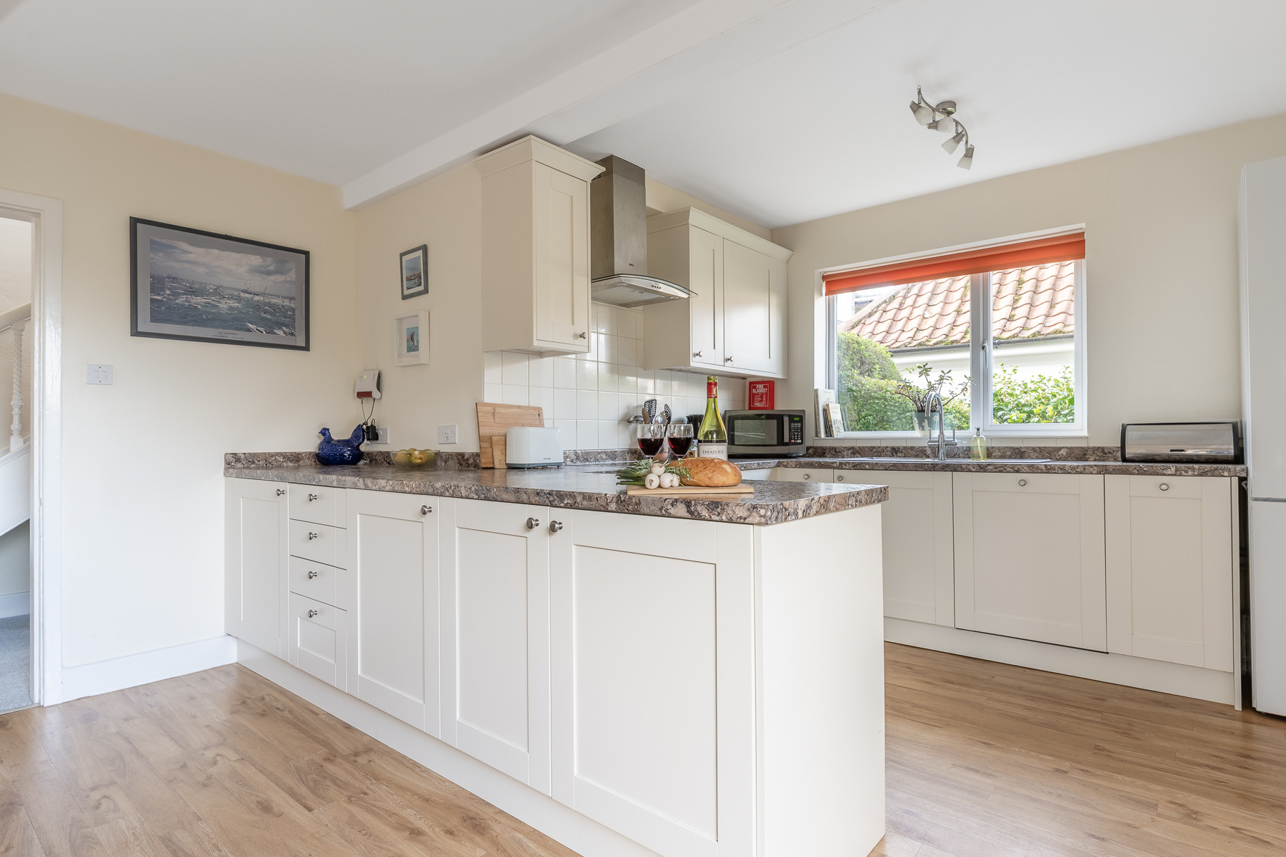 Property image 11 for NFCC184