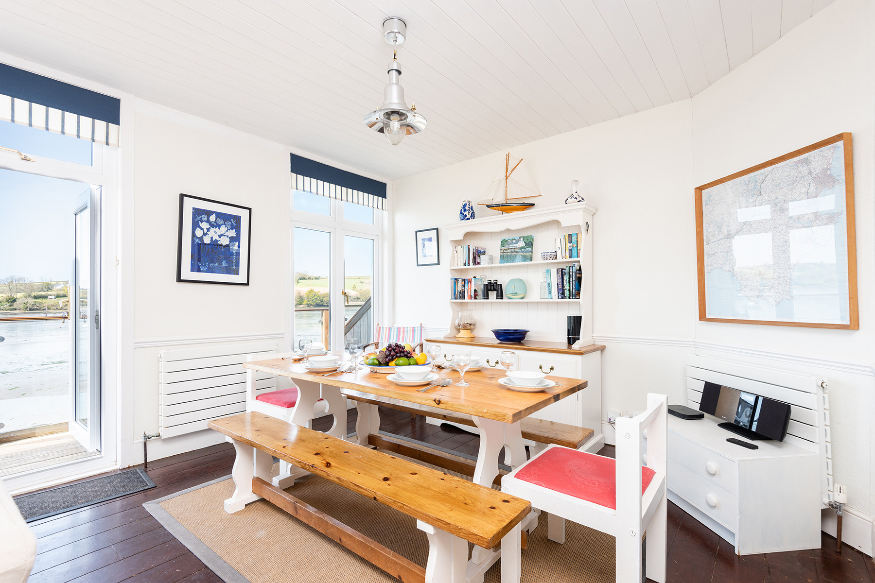 Another view of dining room.