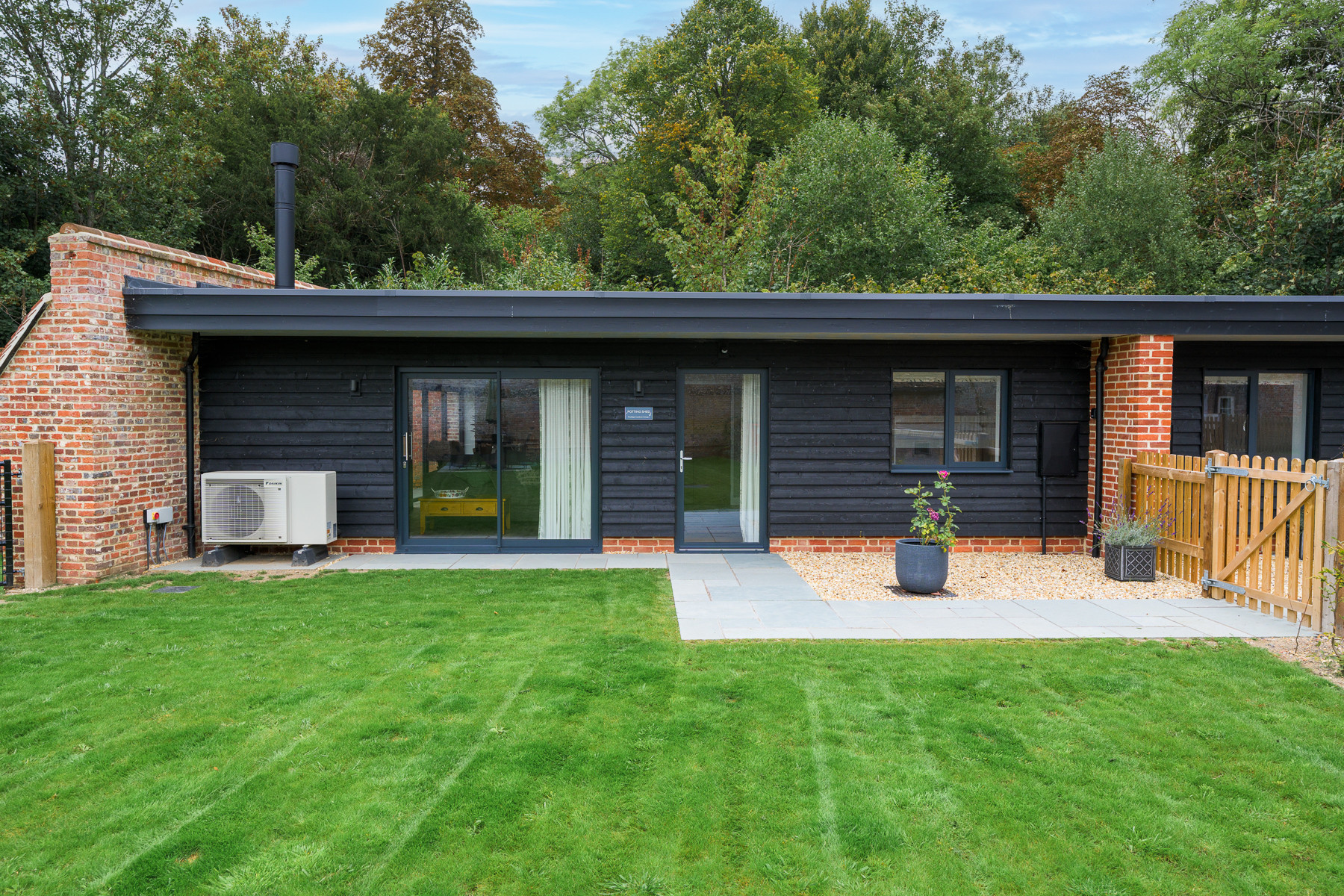 Property image 21 for THCA860