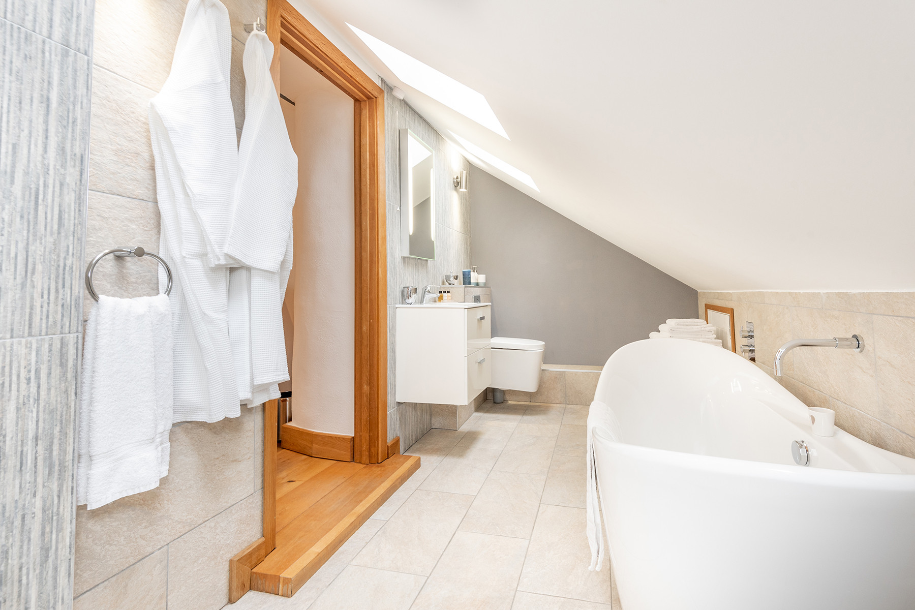 Property image 24 for THC766