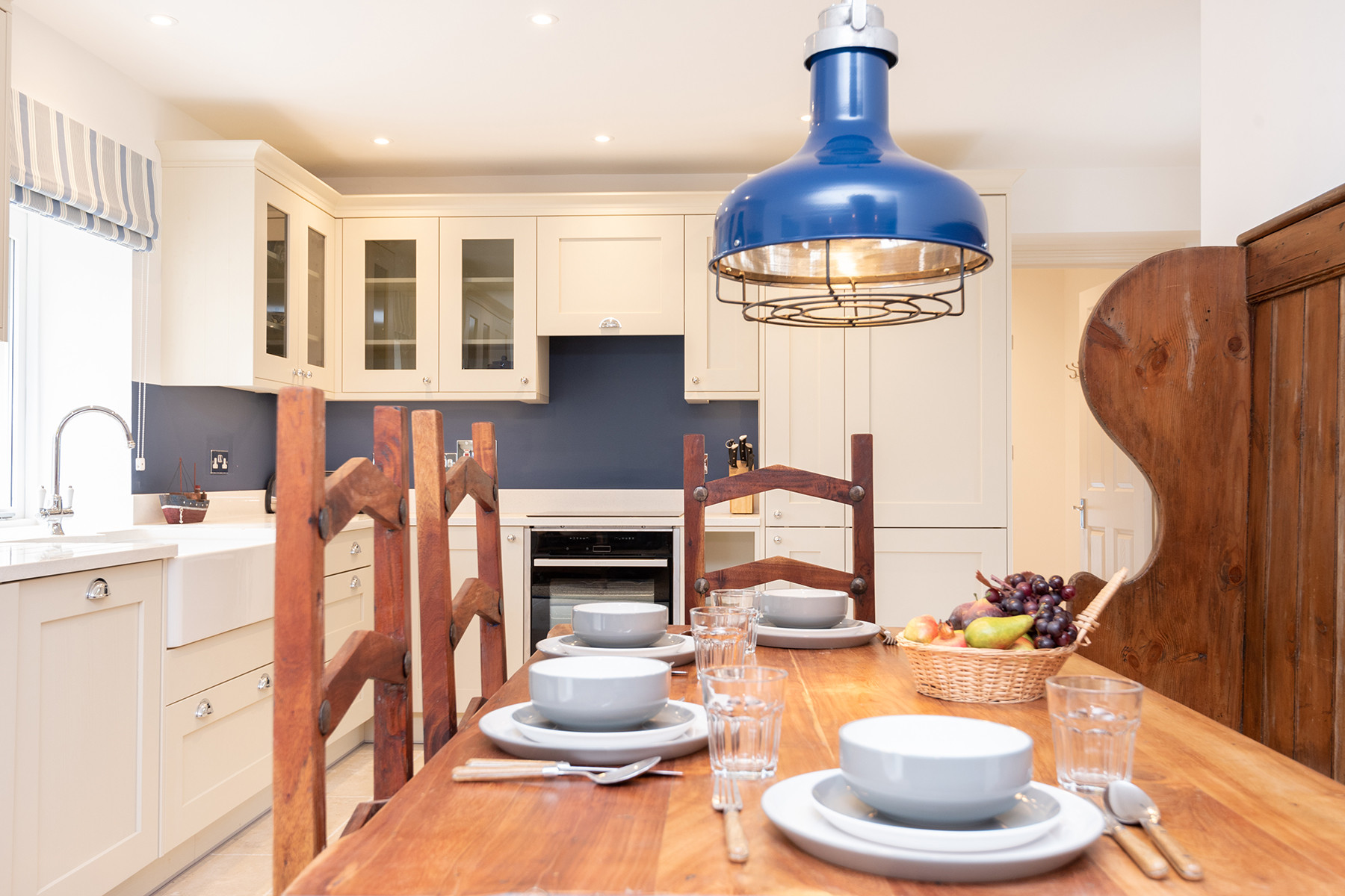 Even the cook won’t be left out of the dinner conversation.