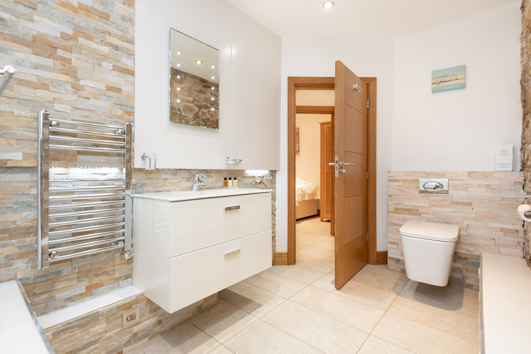 Property image 27 for THC766