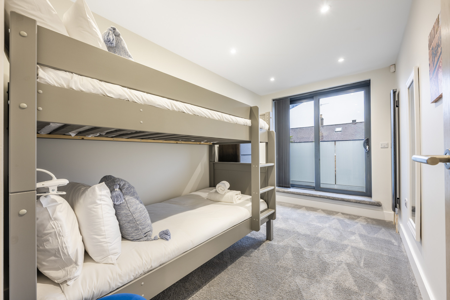 Property image 25 for THCYACHTY