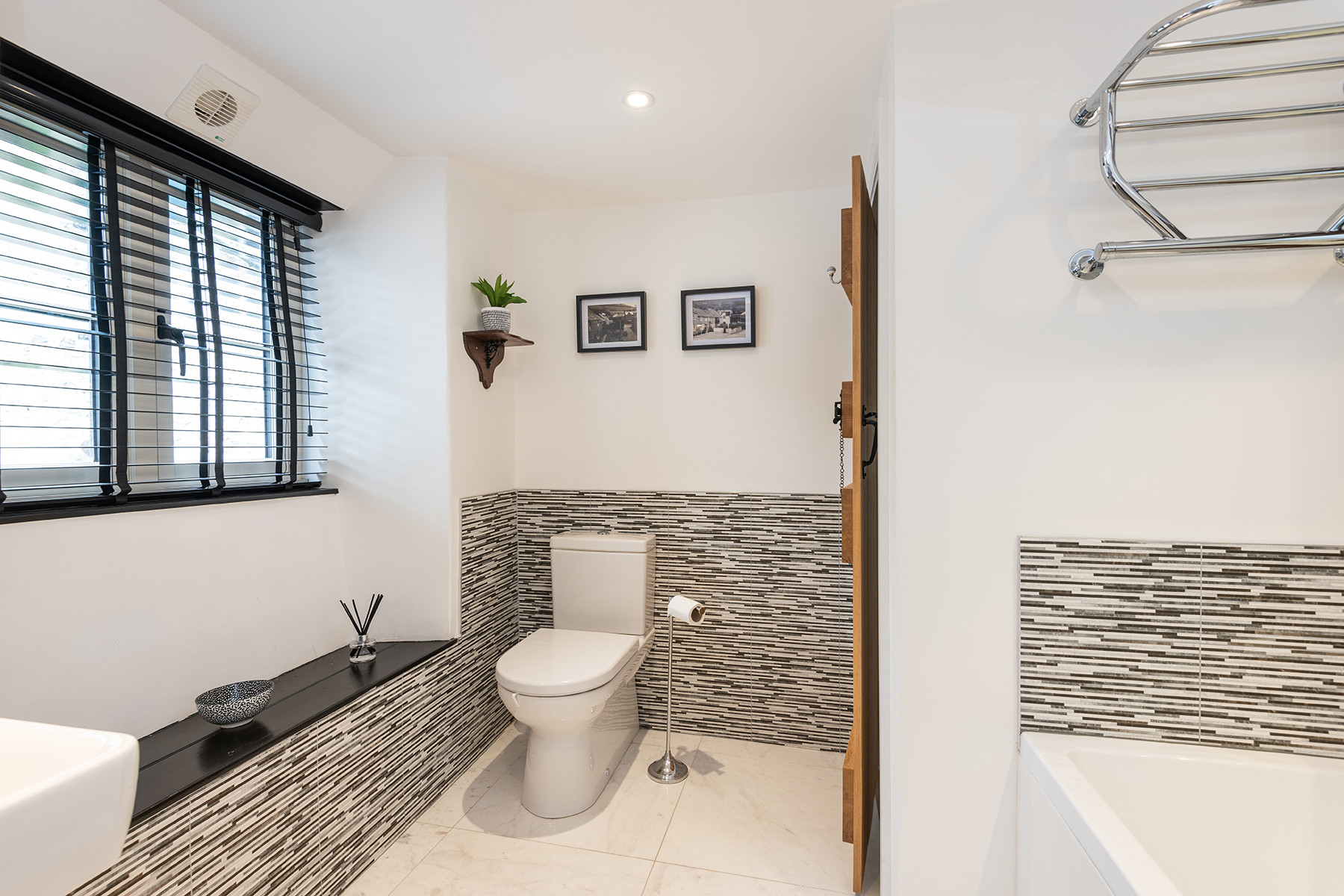 First Floor - Family Bathroom - Bath & Shower