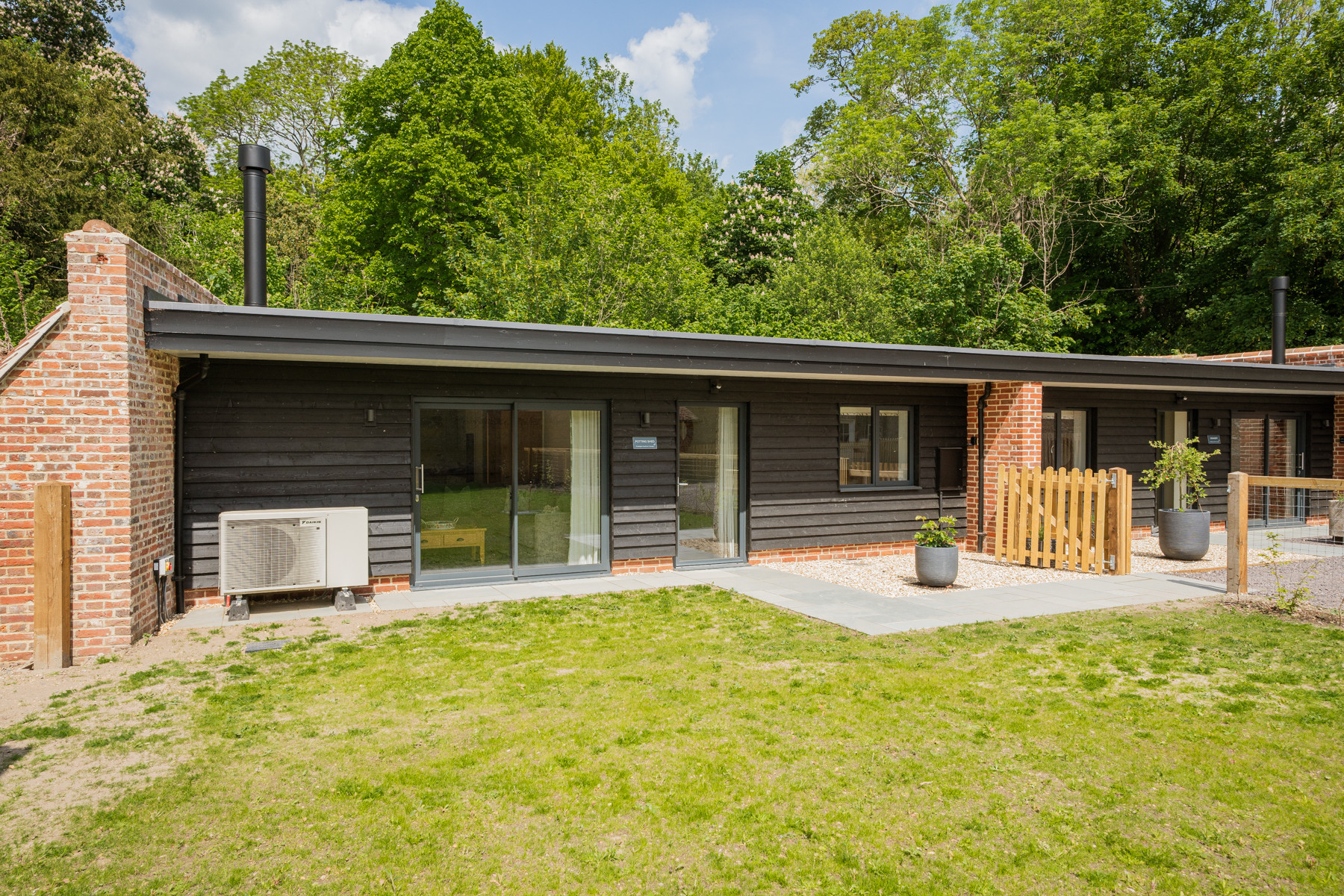 Property image 11 for THCA861