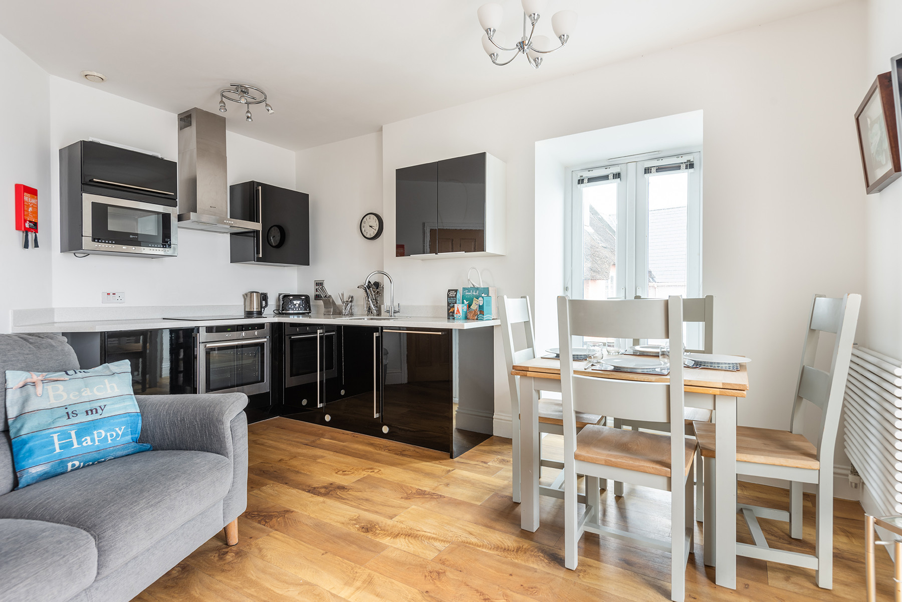 The modern open plan living kitchen