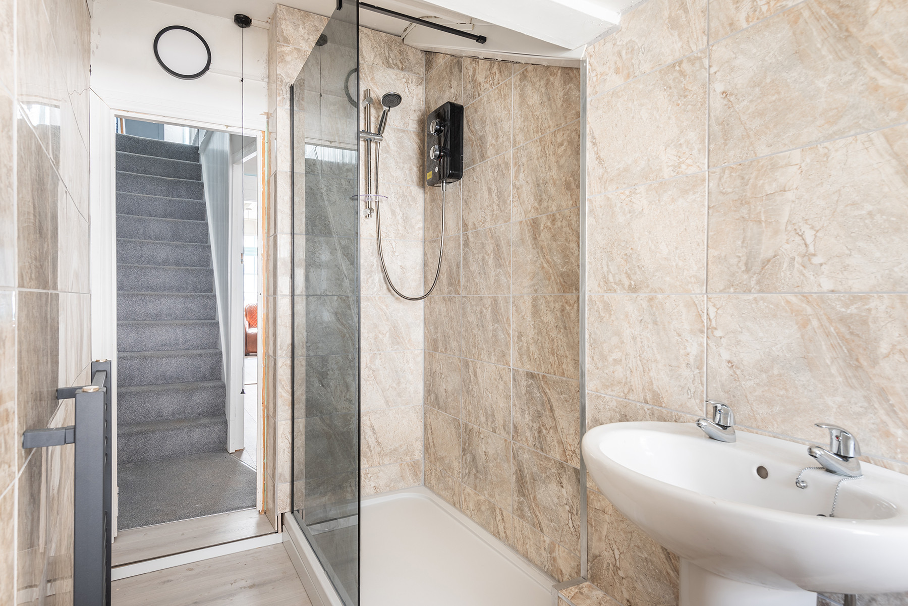 The shower room on middle floor
