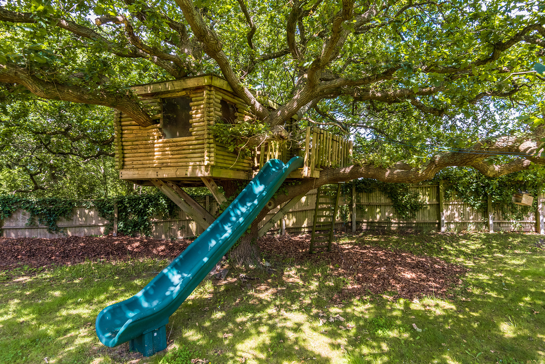 Property image 8 for THCB309