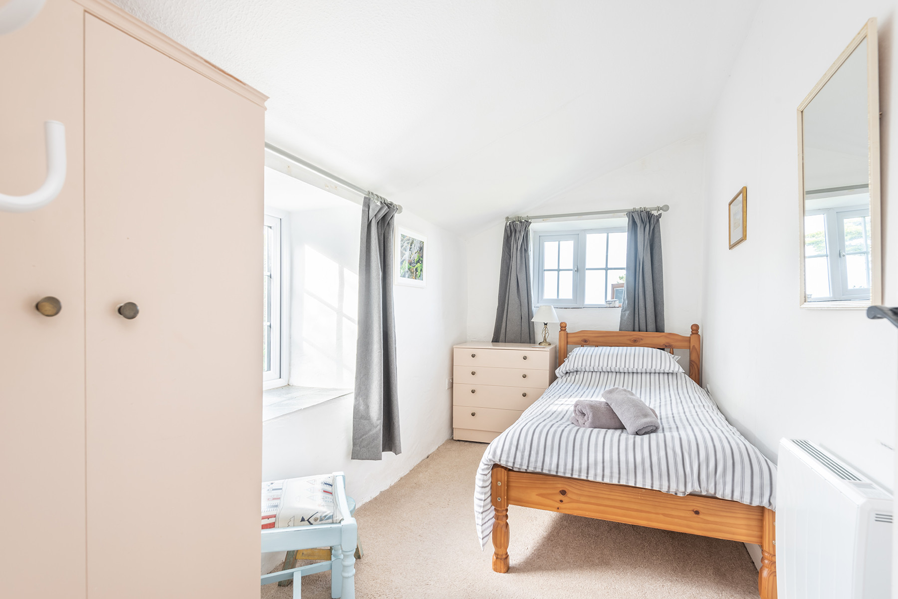 Single Bedroom