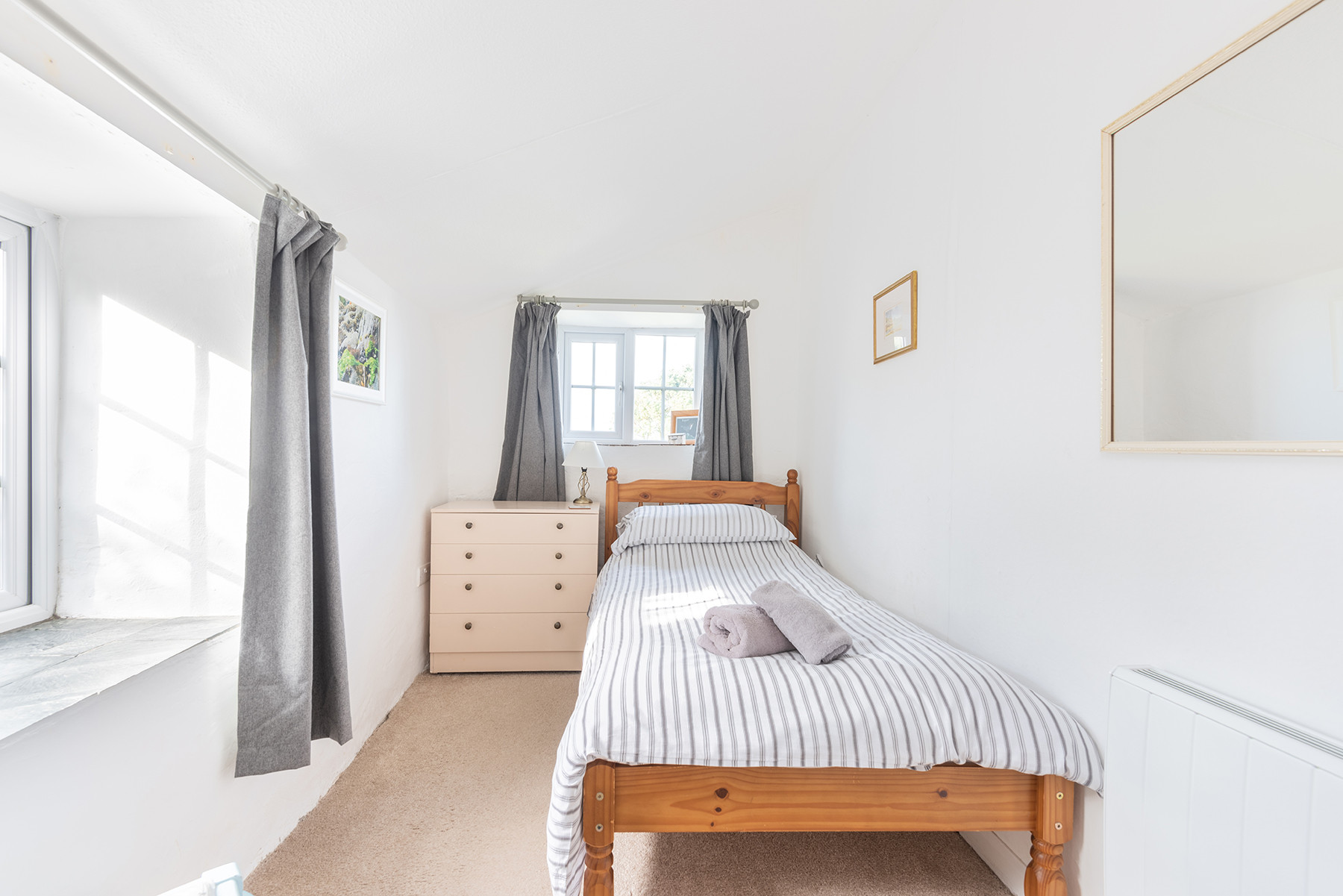Single Bedroom