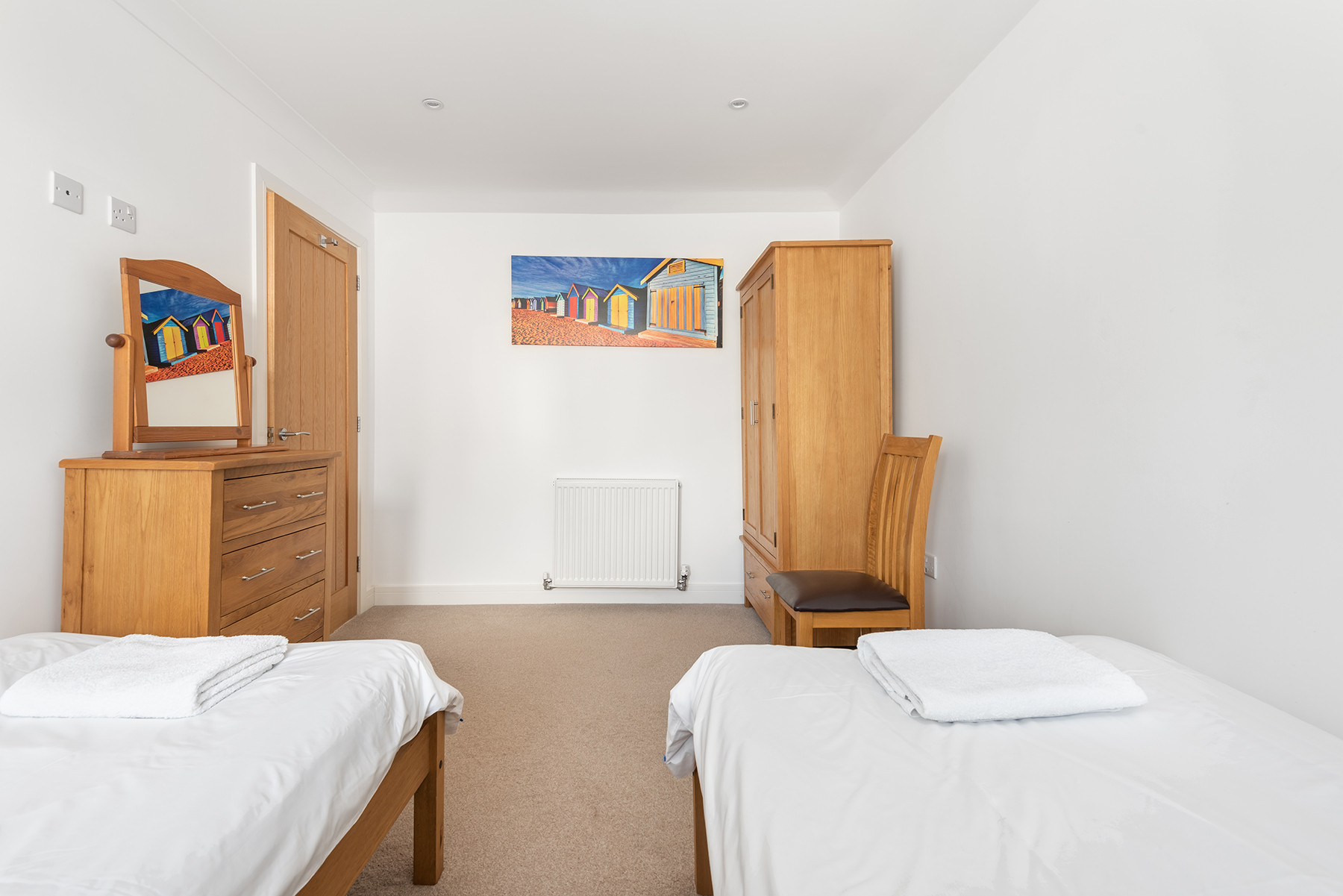 Twin bedroom