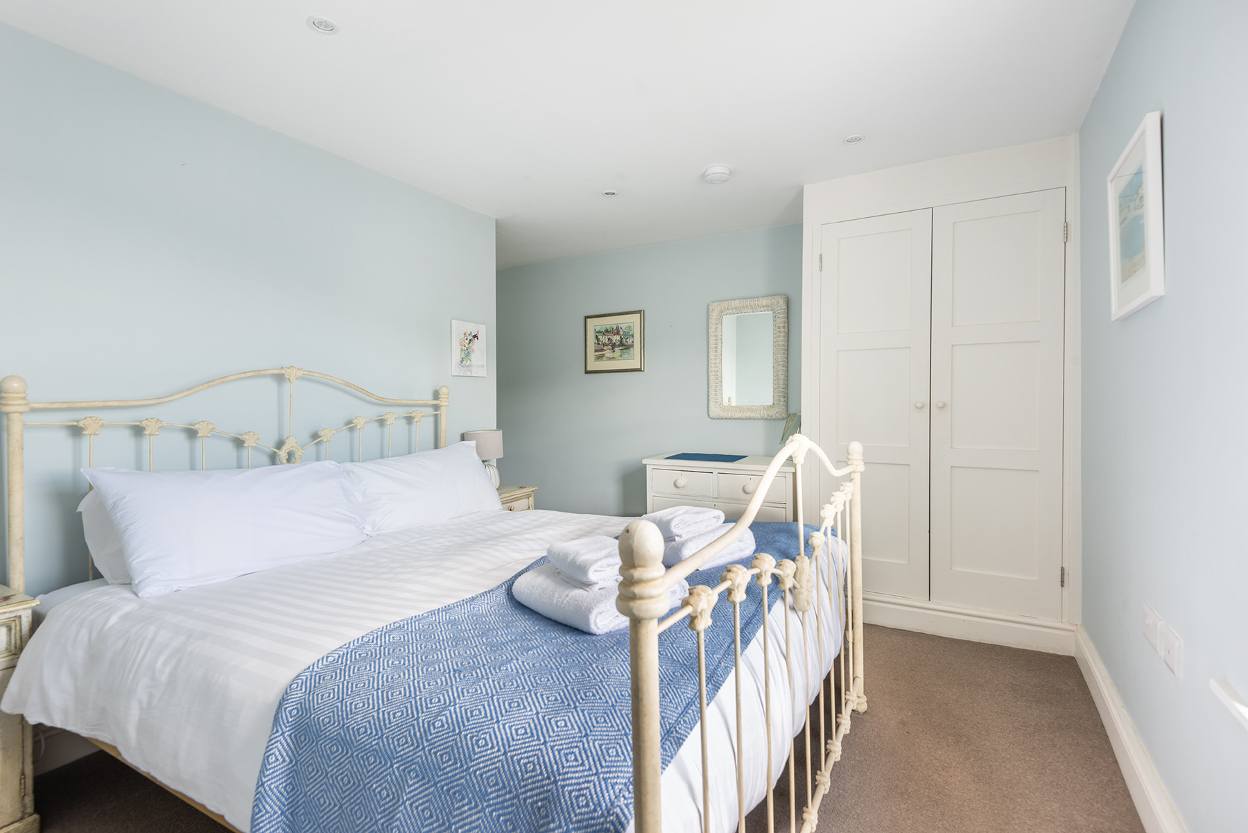 Bedroom 1 with build-in wardrobe