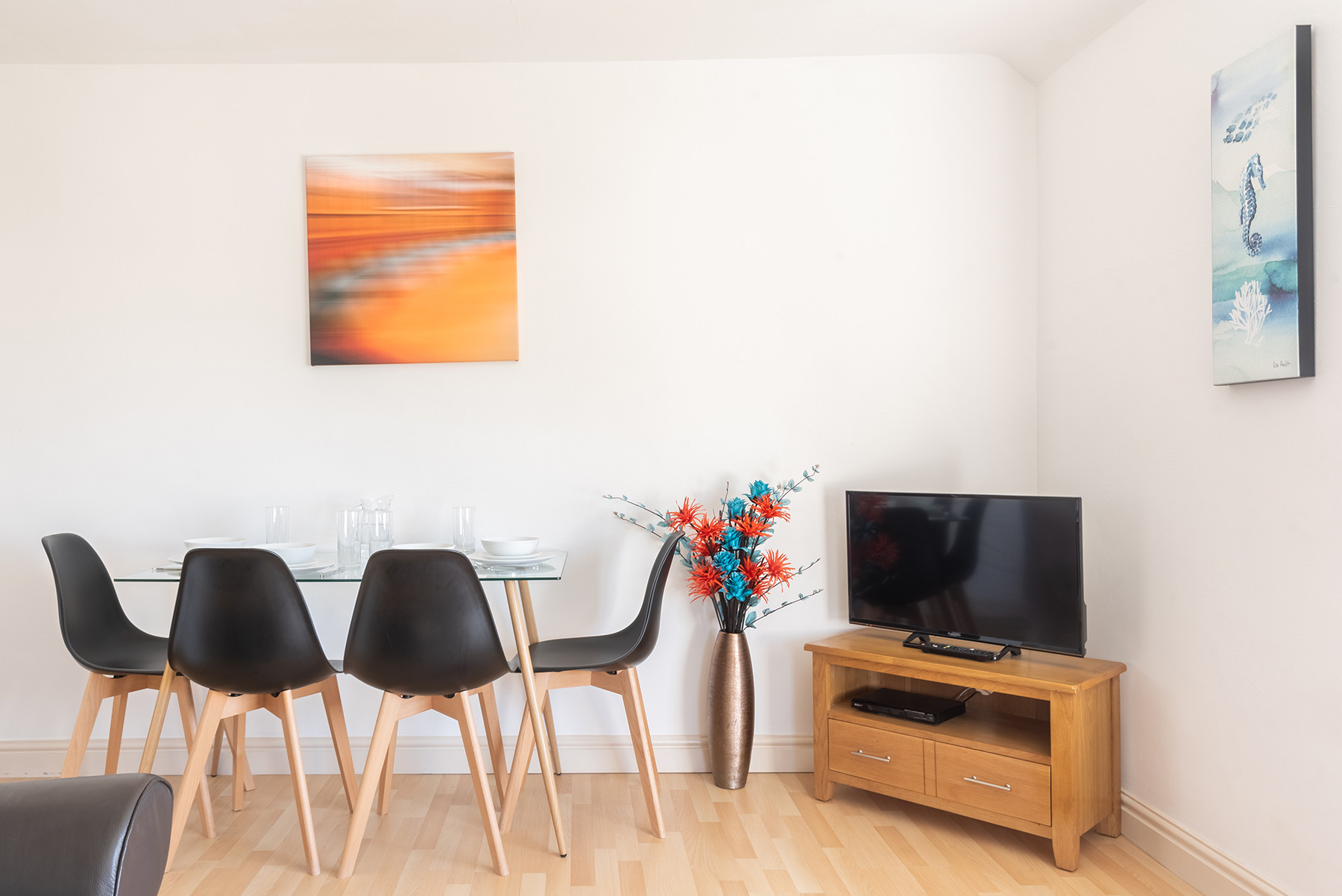 Property image 6 for THC818